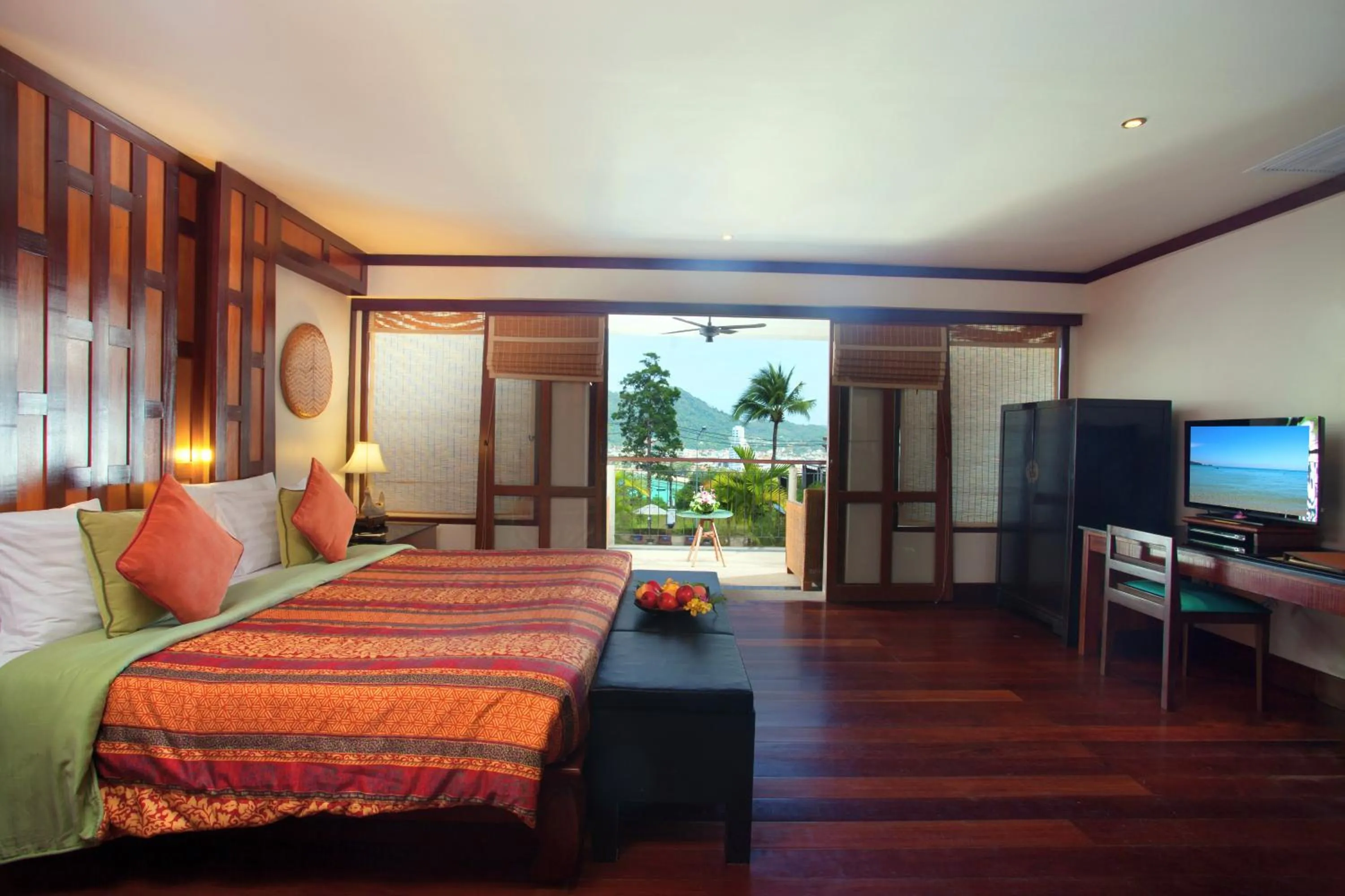 Photo of the whole room, Bed in Baan Yin Dee Boutique Resort Phuket - SHA Plus
