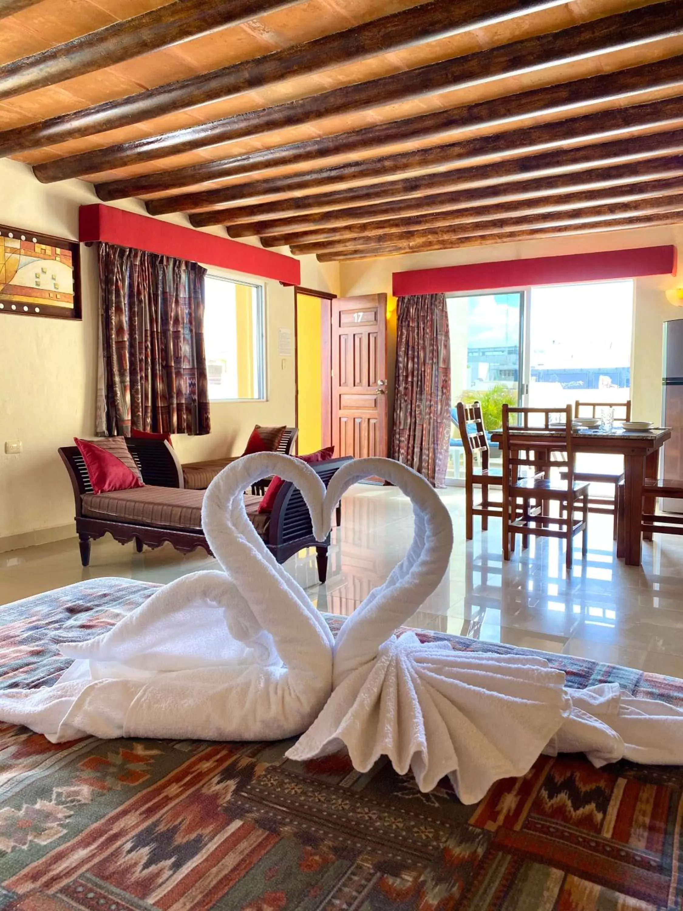 Photo of the whole room, Seating Area in Hotel El Campanario Playa del Carmen