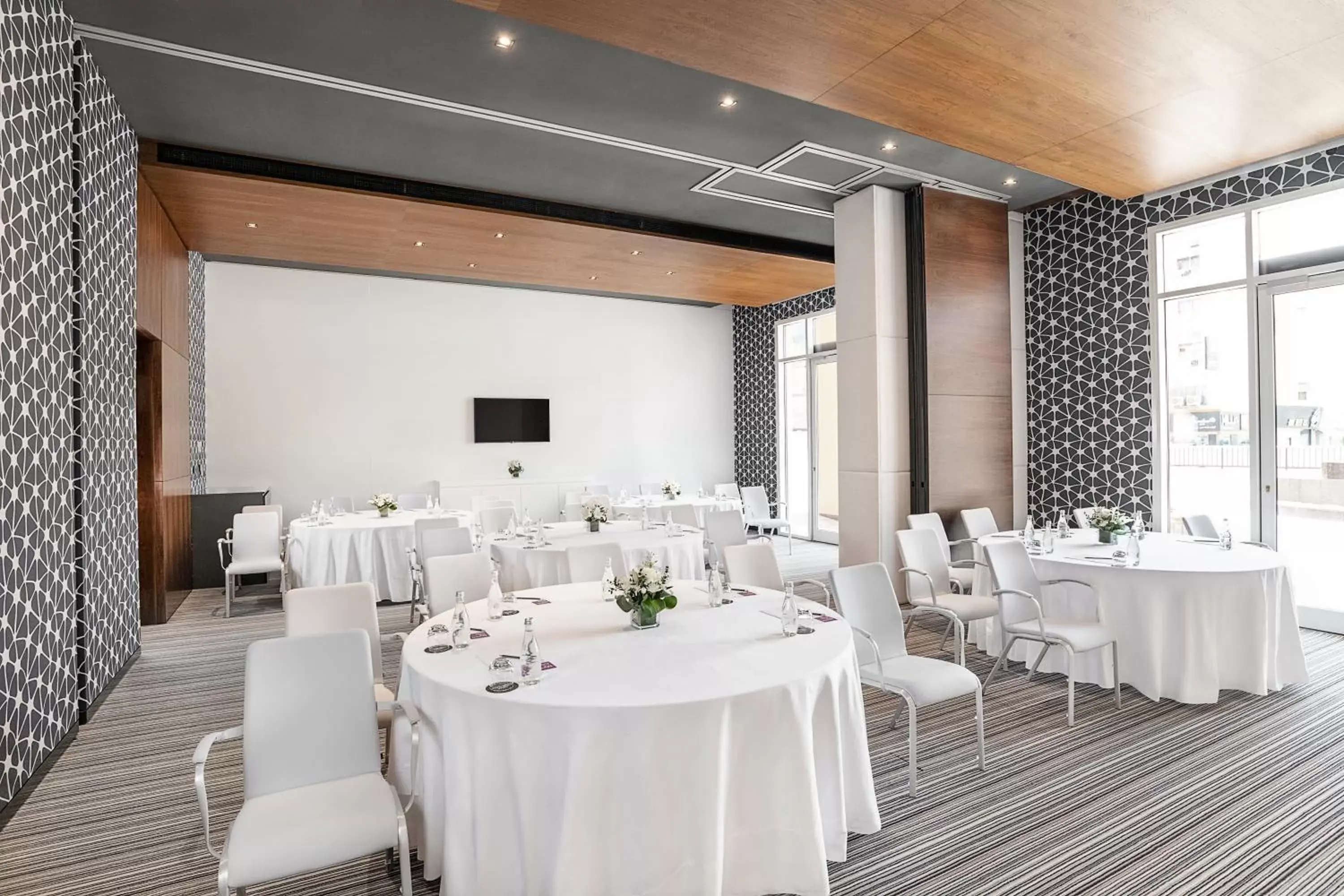 Business facilities, Banquet Facilities in Hyatt Place Dubai Wasl District Residences