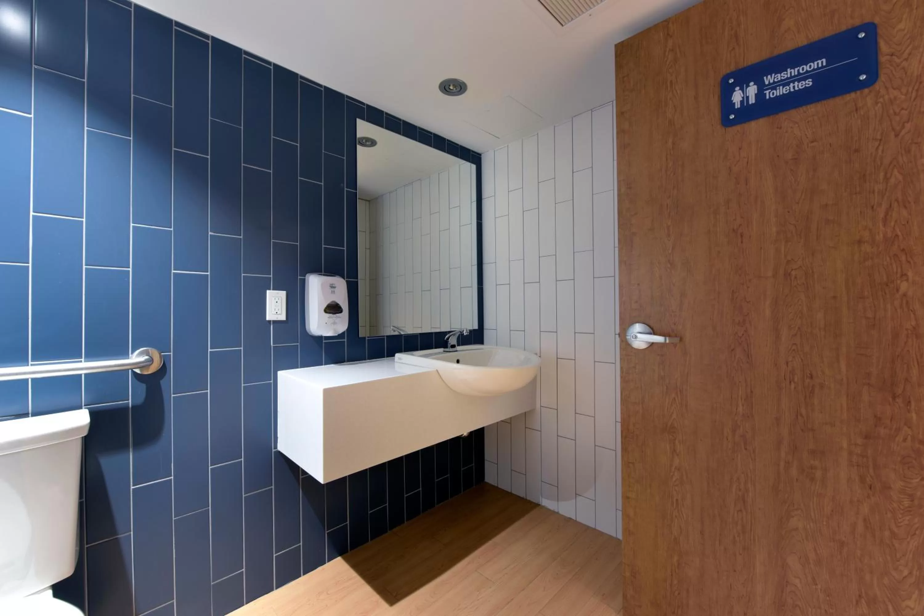 Fitness centre/facilities in Novotel Ottawa City Centre Hotel