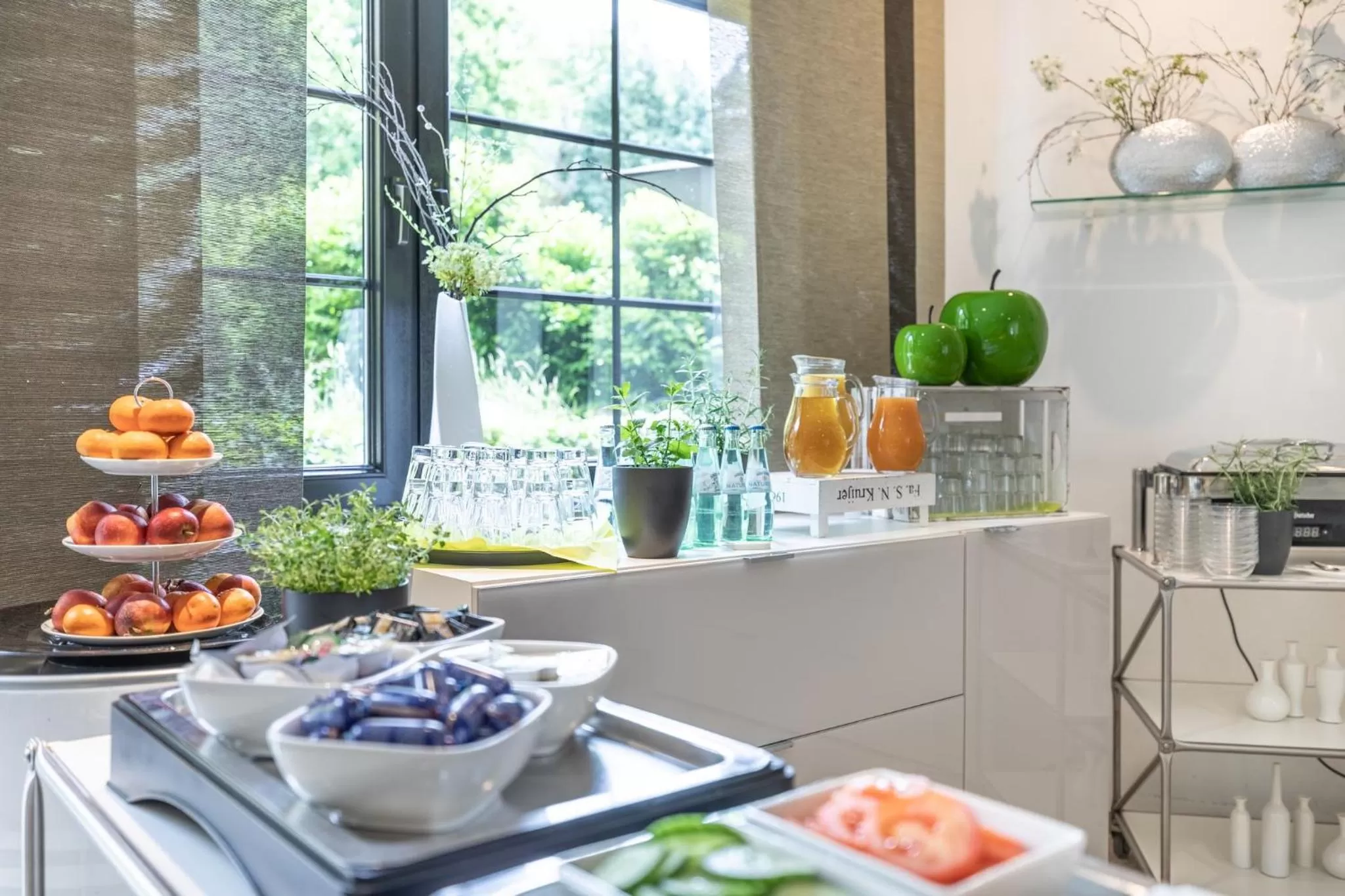 Buffet breakfast in Hotel Freiraum