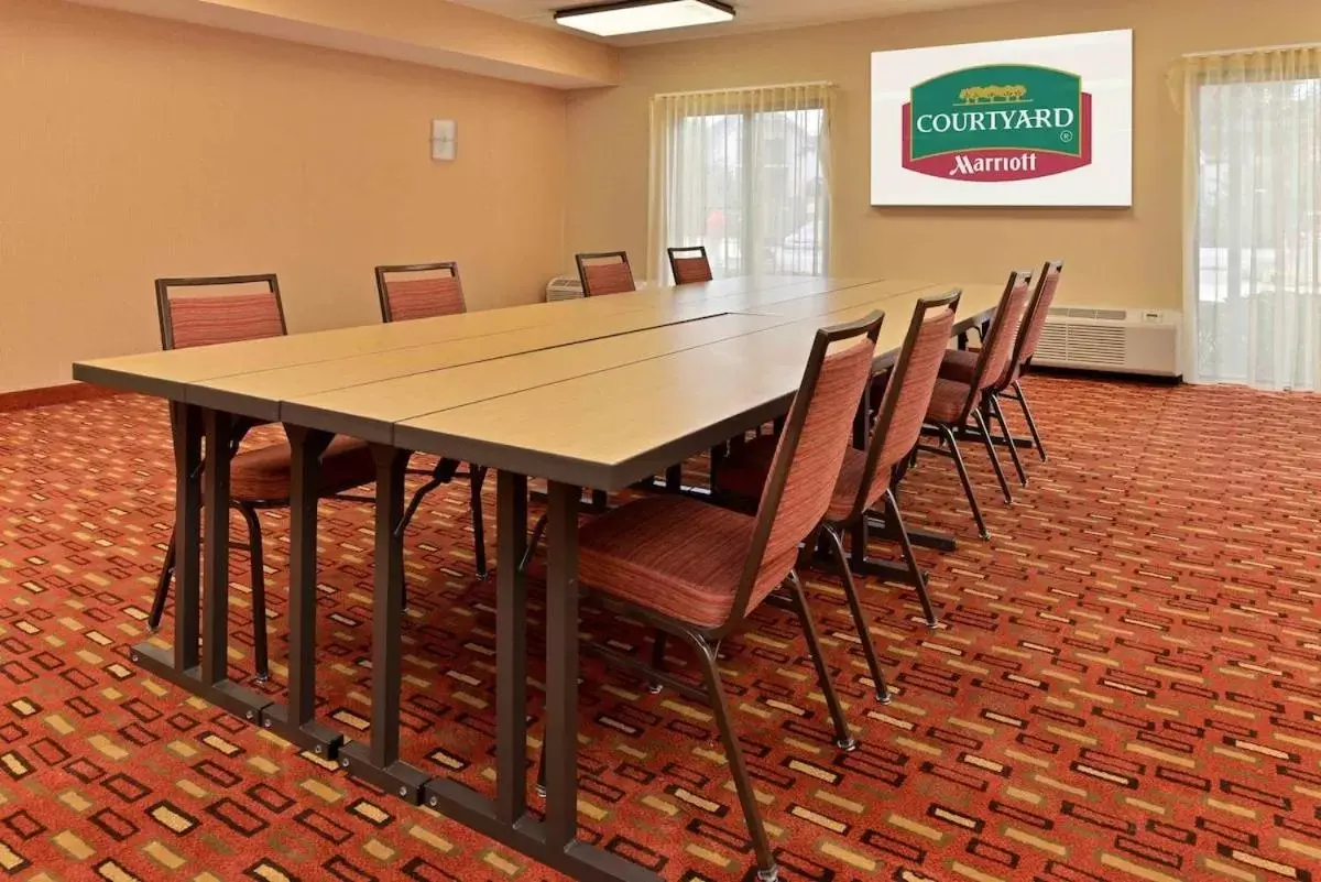 Courtyard by Marriott Dallas Northwest