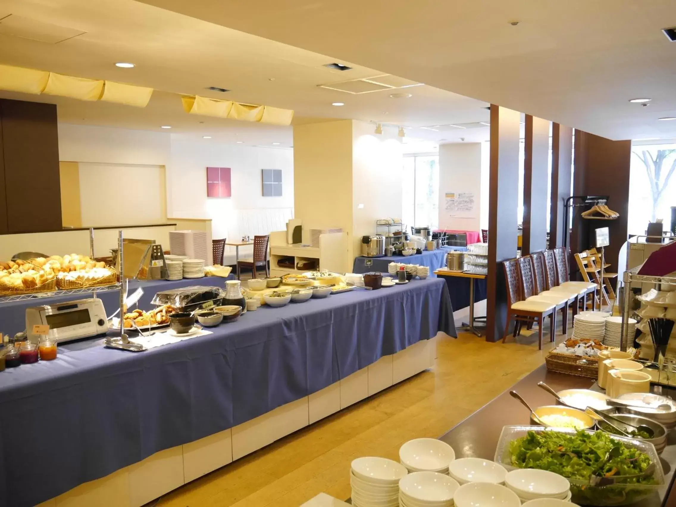 Buffet breakfast, Restaurant/Places to Eat in HOTEL MYSTAYS Nagoya Sakae
