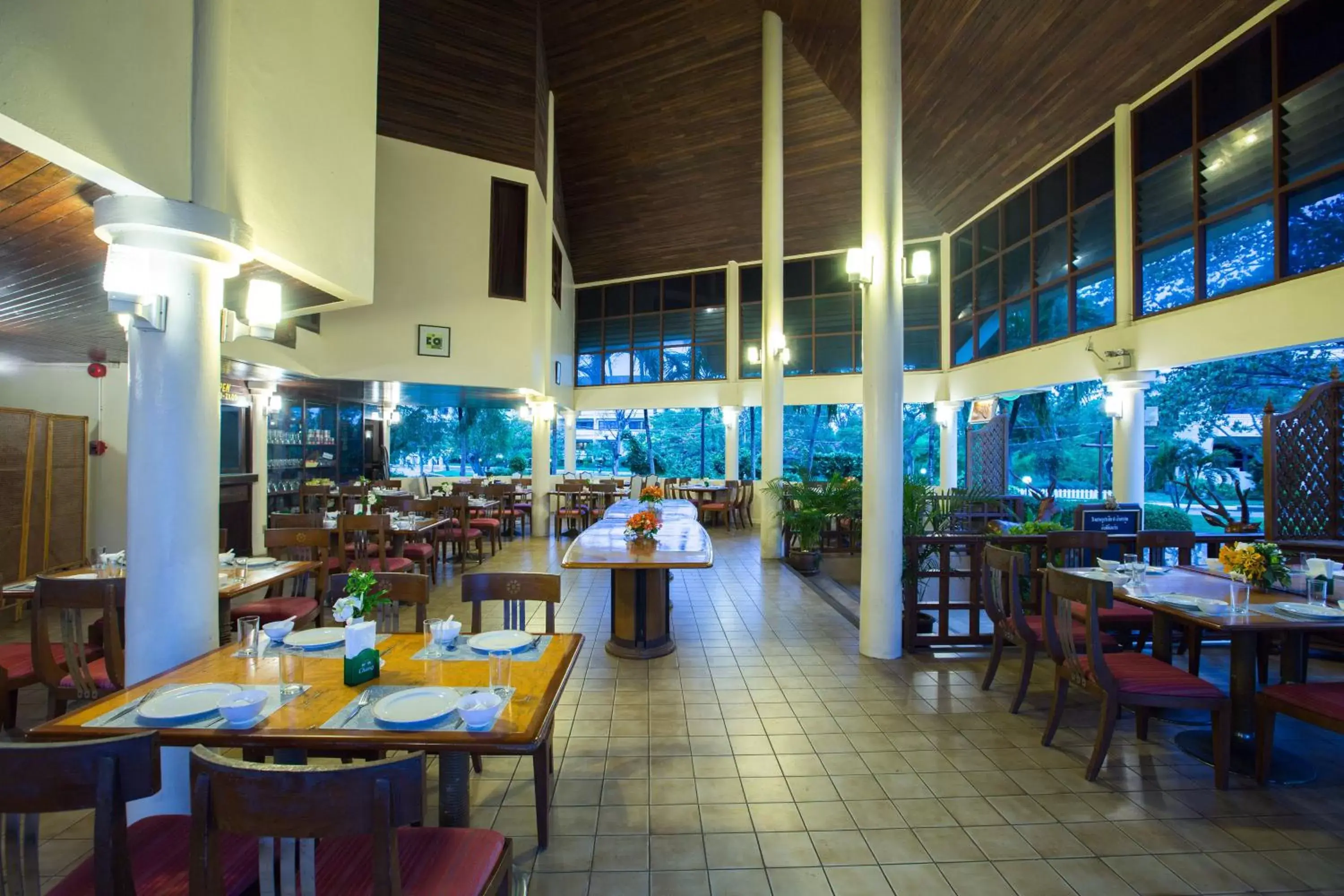 Restaurant/places to eat in Eurasia Cha-Am Lagoon Restaurant/places to eat in Eurasia Cha-Am Lagoon