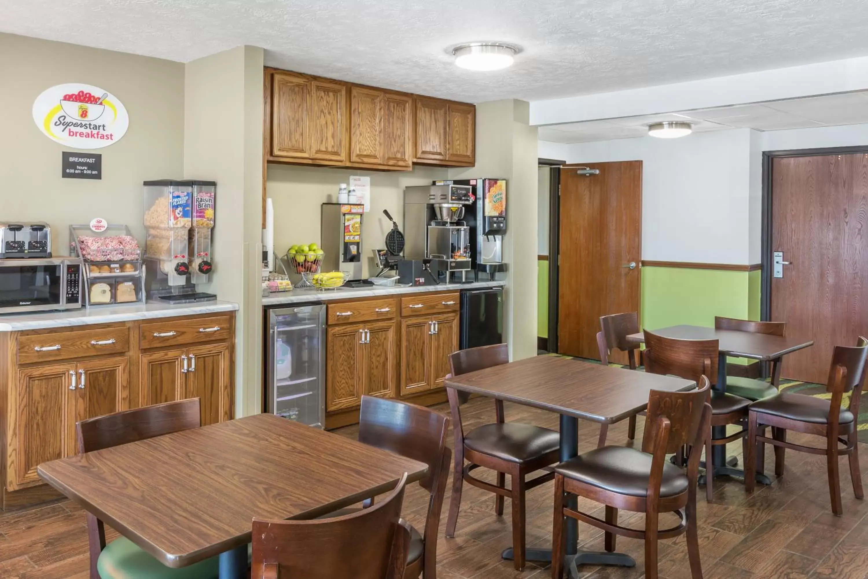 Food and drinks, Restaurant/Places to Eat in Super 8 by Wyndham North Sioux City