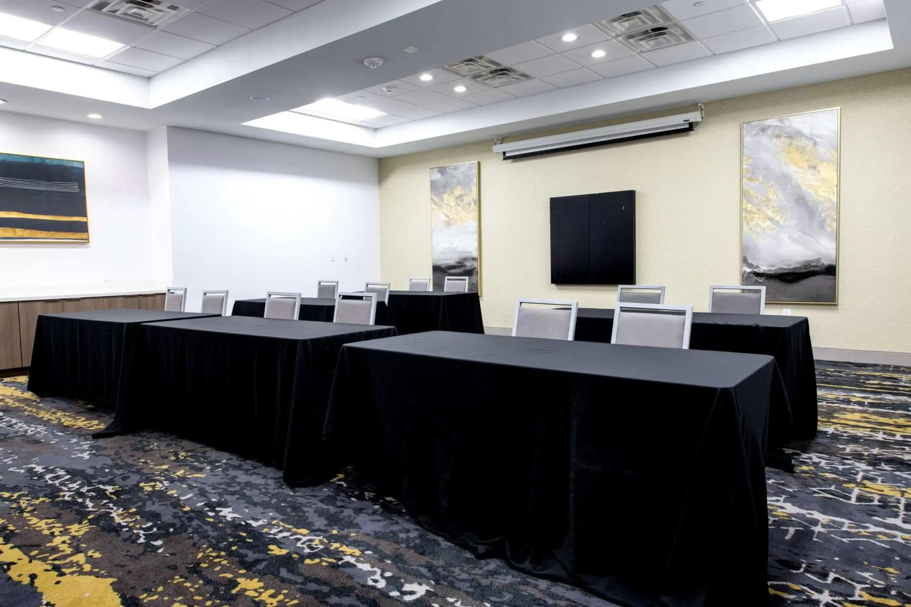 Meeting/conference room in Doubletree Sulphur Lake Charles