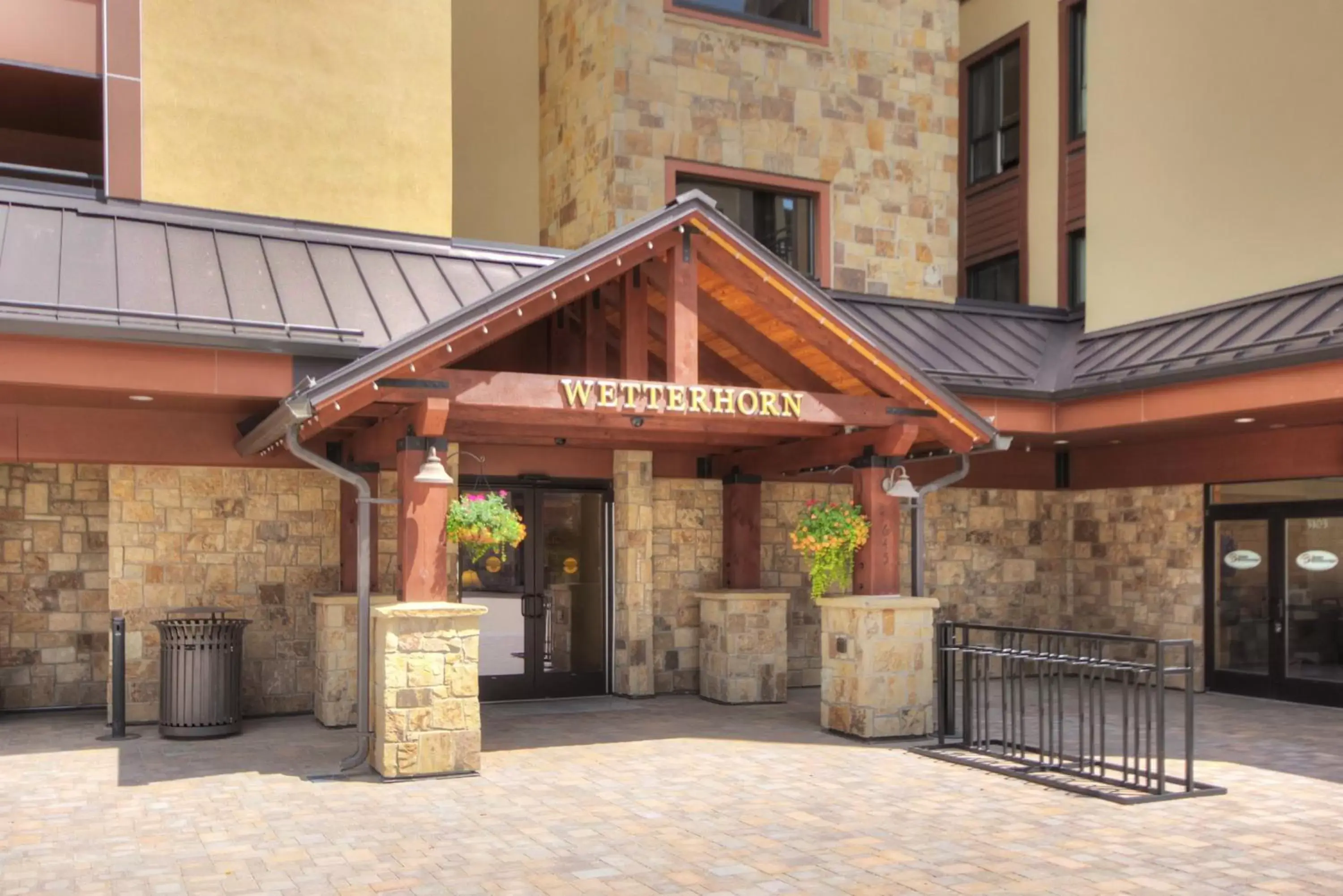 Facade/entrance, Property Building in Village at Breckenridge Resort