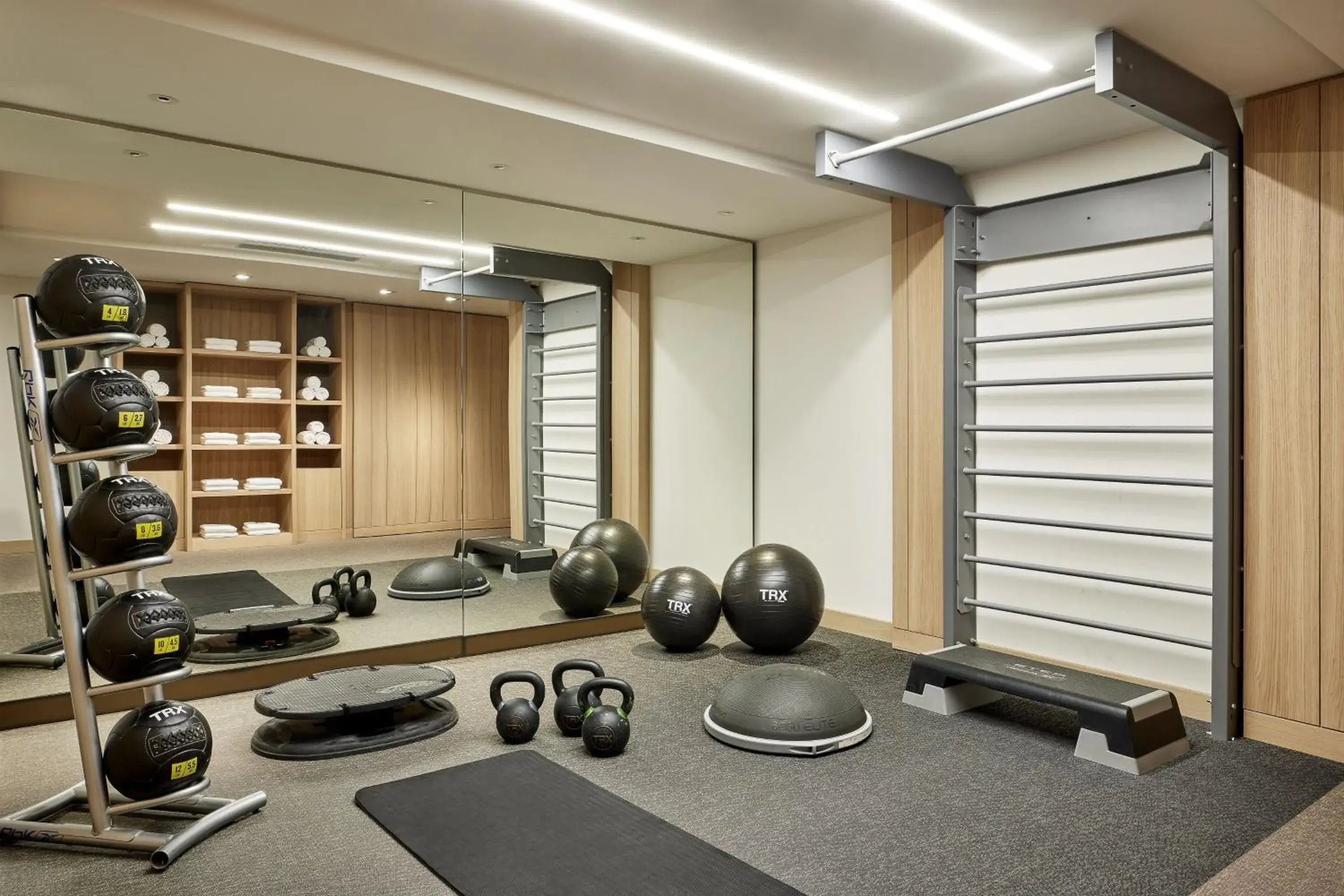 Fitness centre/facilities in The Westin Grand Frankfurt