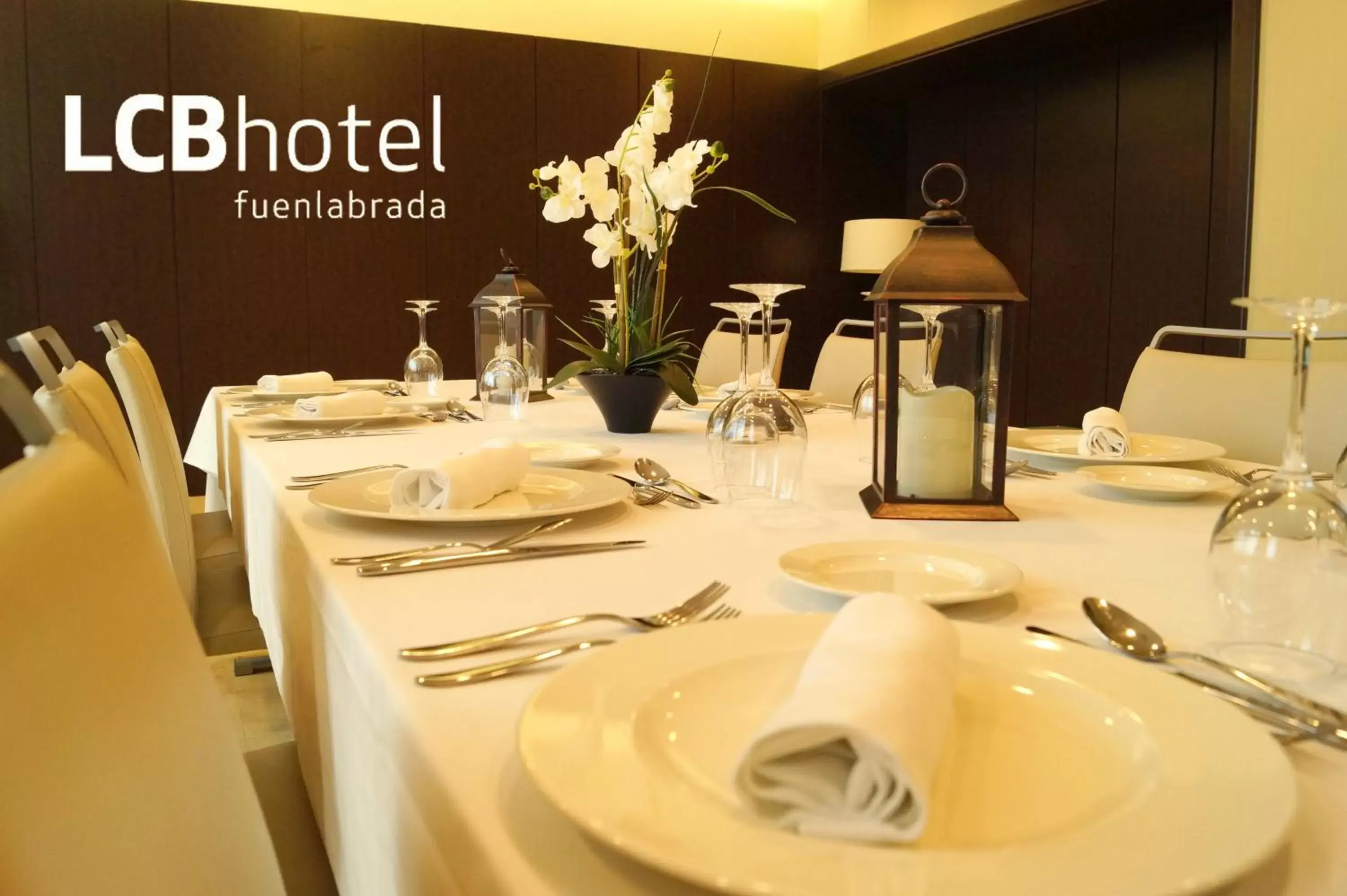 Banquet/Function facilities, Restaurant/Places to Eat in LCB Hotel Fuenlabrada