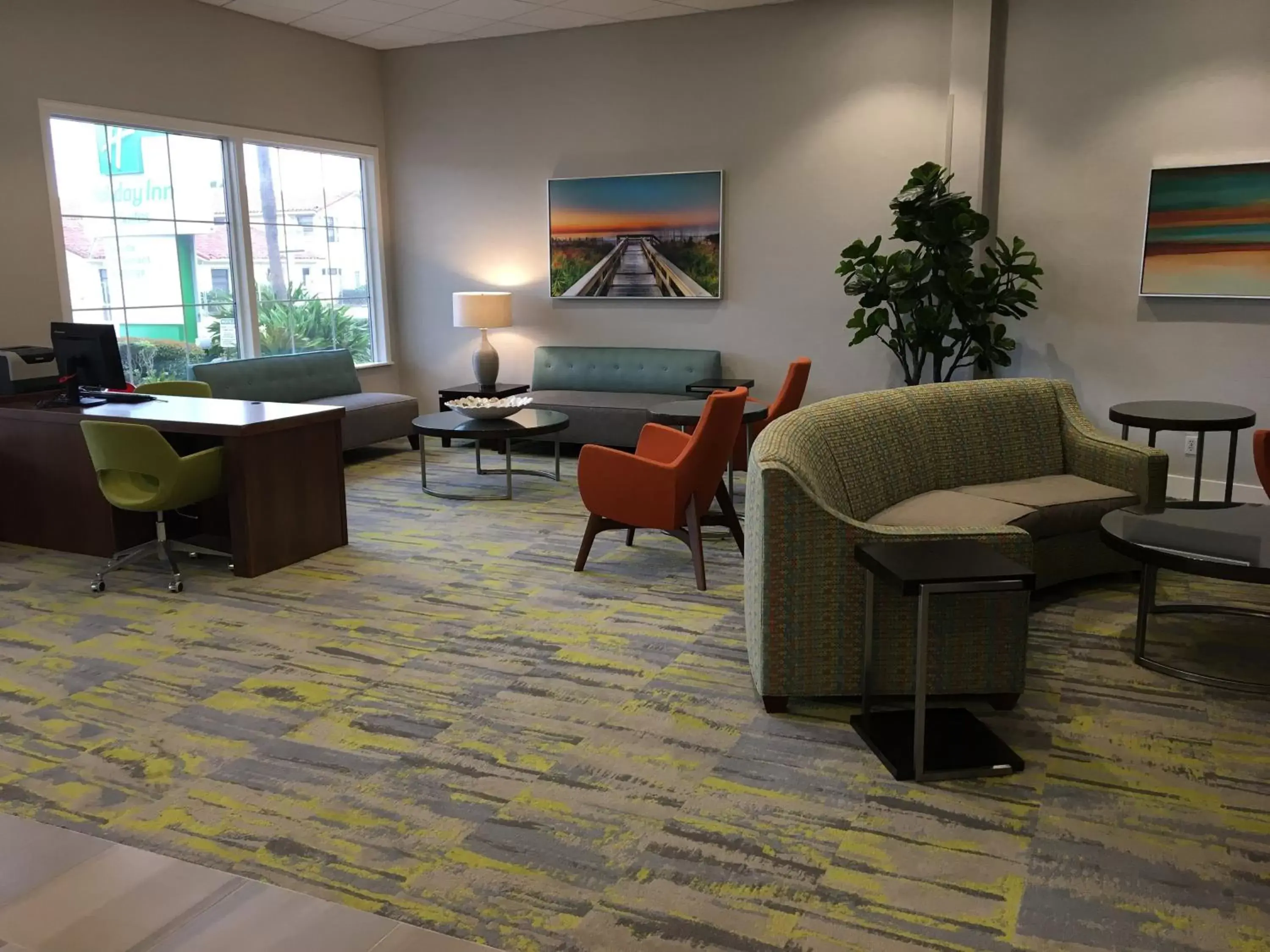 Property building, Seating Area in Holiday Inn Hotel & Suites Daytona Beach On The Ocean, an IHG Hotel