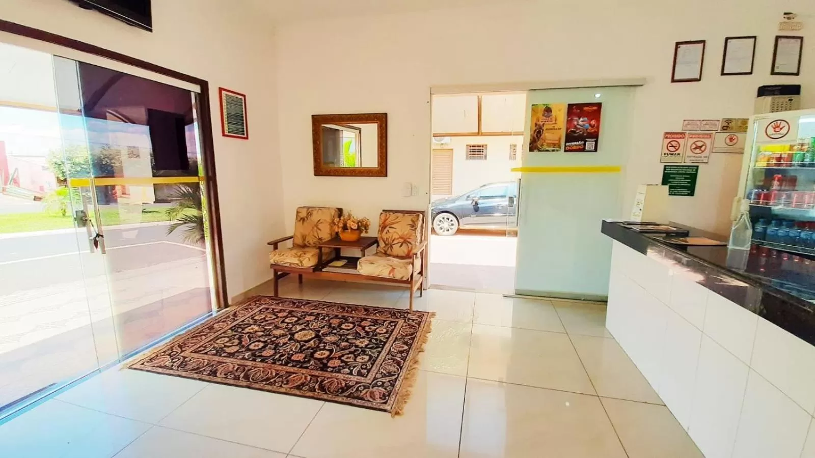 Lobby or reception in Hotel Portela III - Aprox 600m do Thermas dos Laranjais e Hot Beach