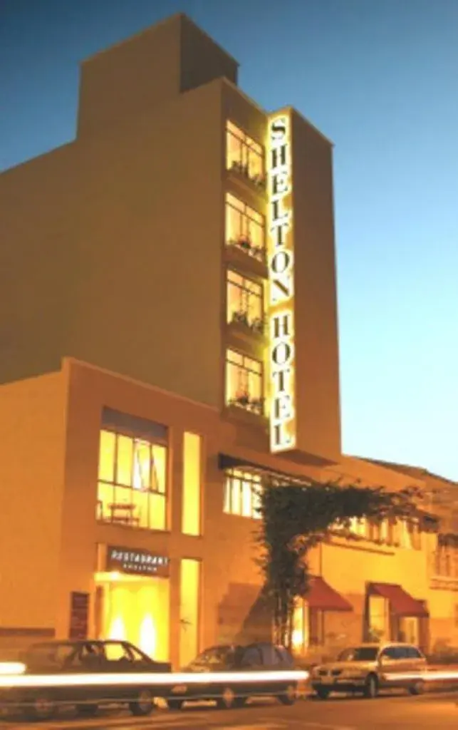 Property building in Hotel Shelton Property building in Hotel Shelton