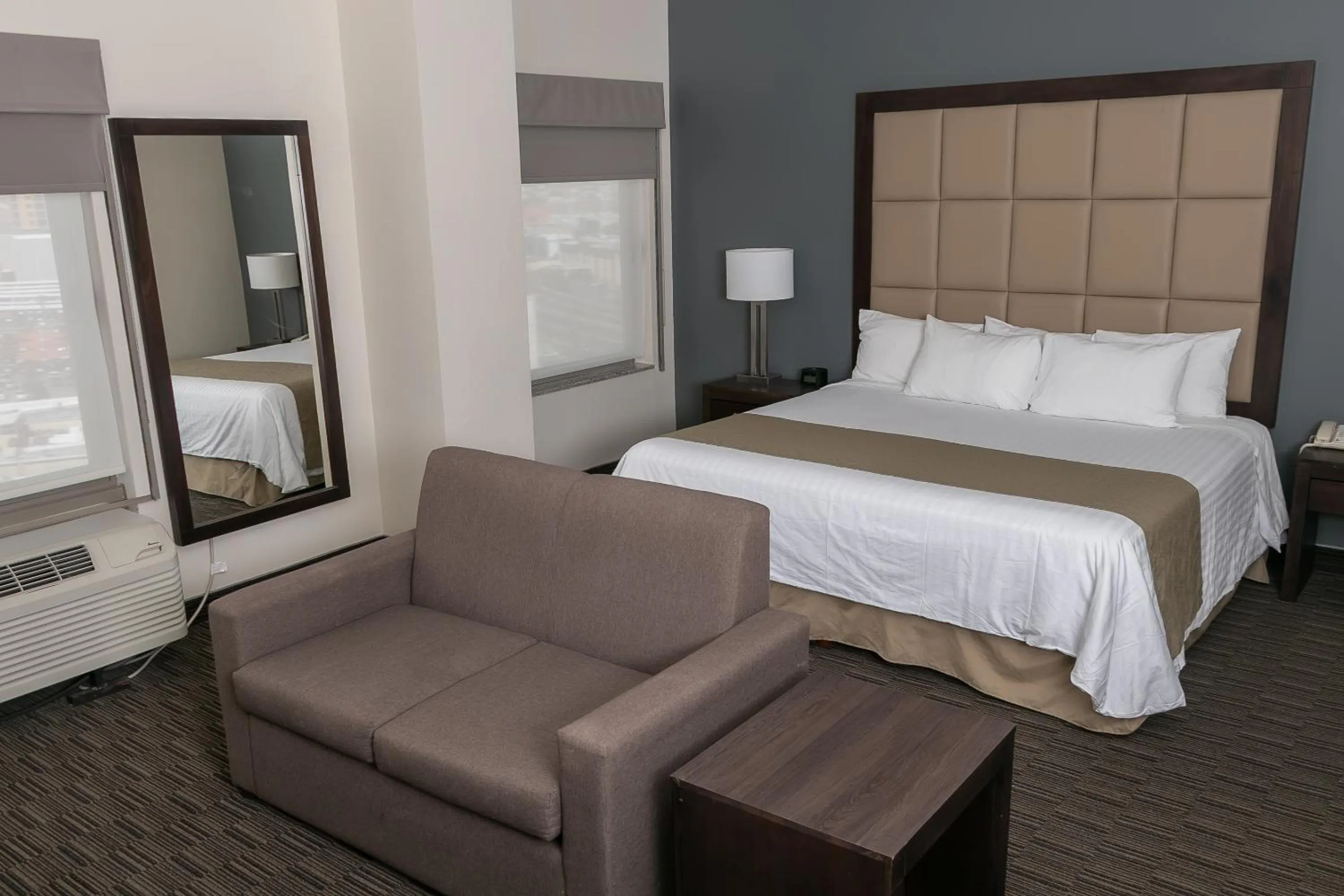 Bedroom, Bed in Best Western Plus Chihuahua Juventud