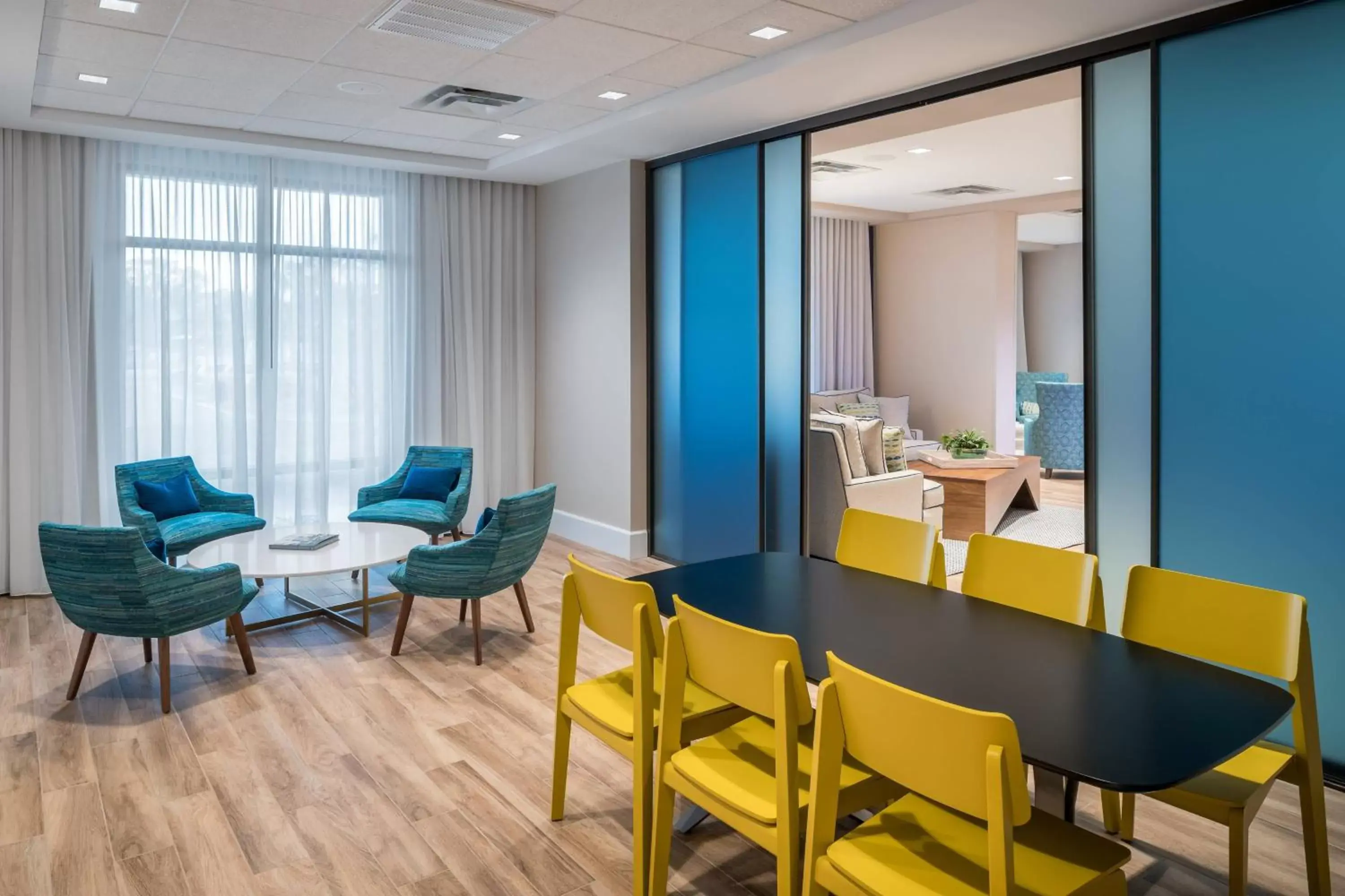 Lobby or reception in Courtyard by Marriott Hilton Head Island