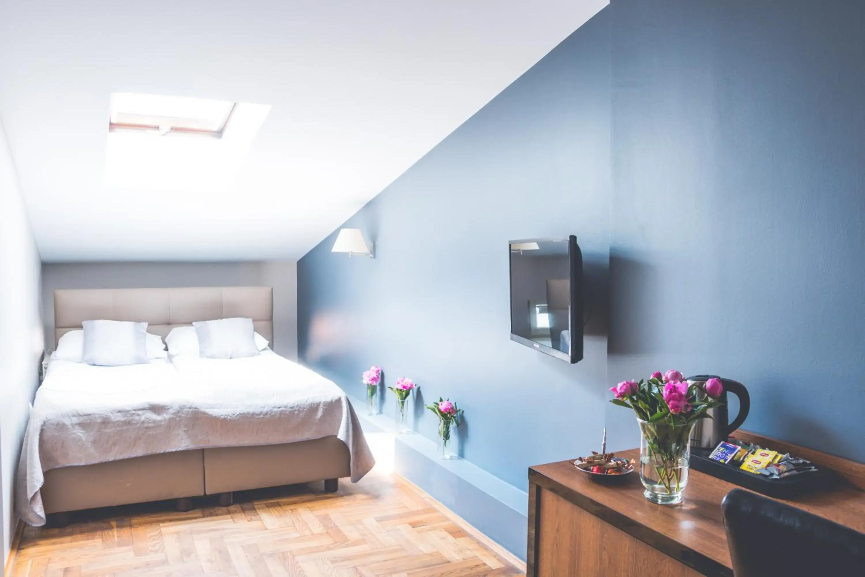 Photo of the whole room, Bed in Hotel Floryan Old Town Photo of the whole room, Bed in Hotel Floryan Old Town