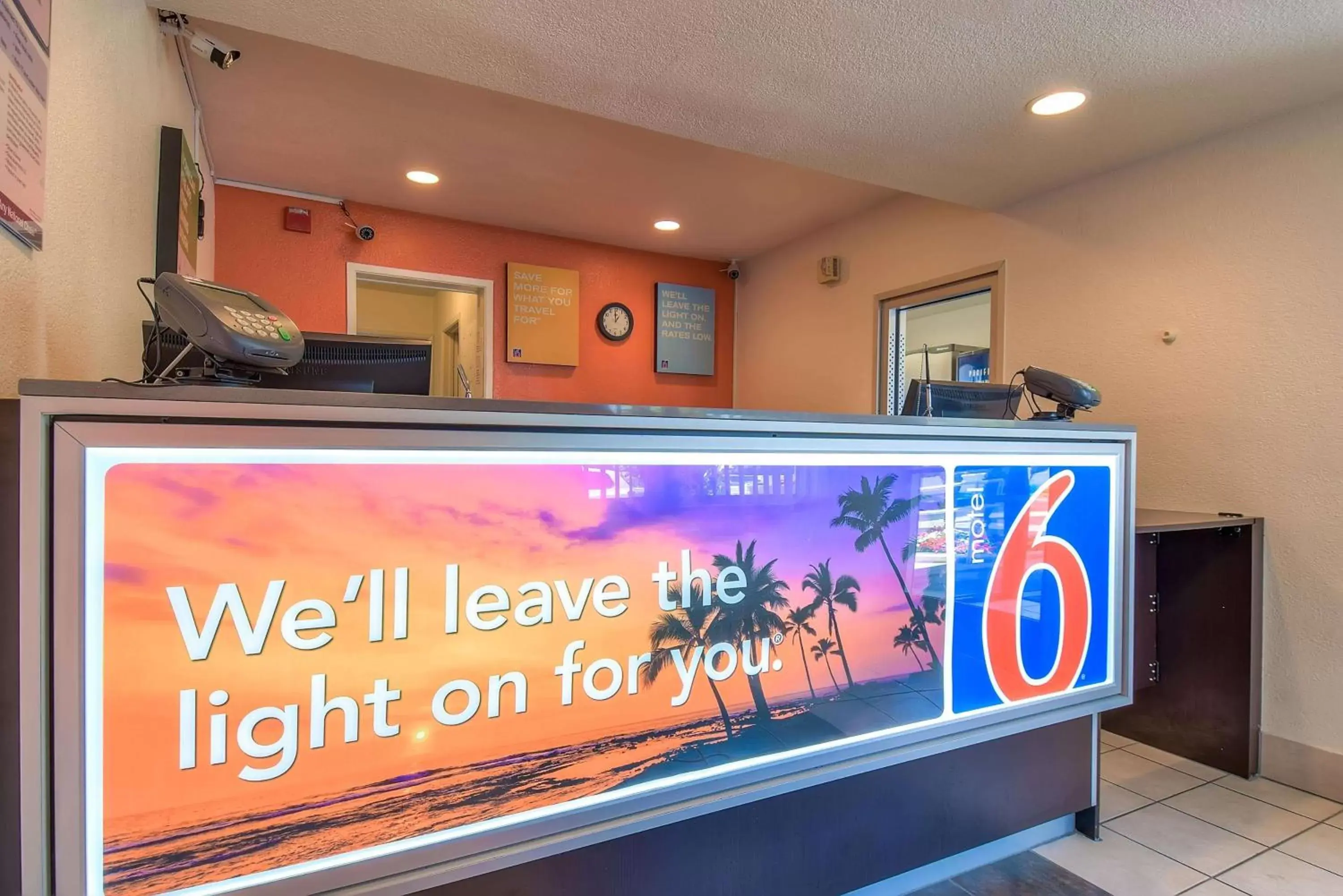Lobby or reception, Lobby/Reception in Motel 6-Westminster, CA - South - Long Beach Area