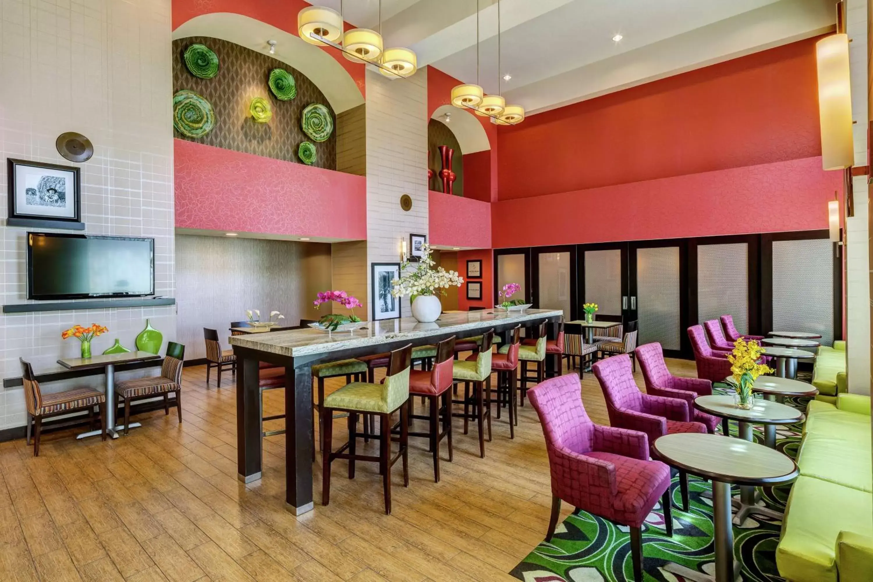 Dining area, Restaurant/Places to Eat in Hampton Inn & Suites Palm Desert