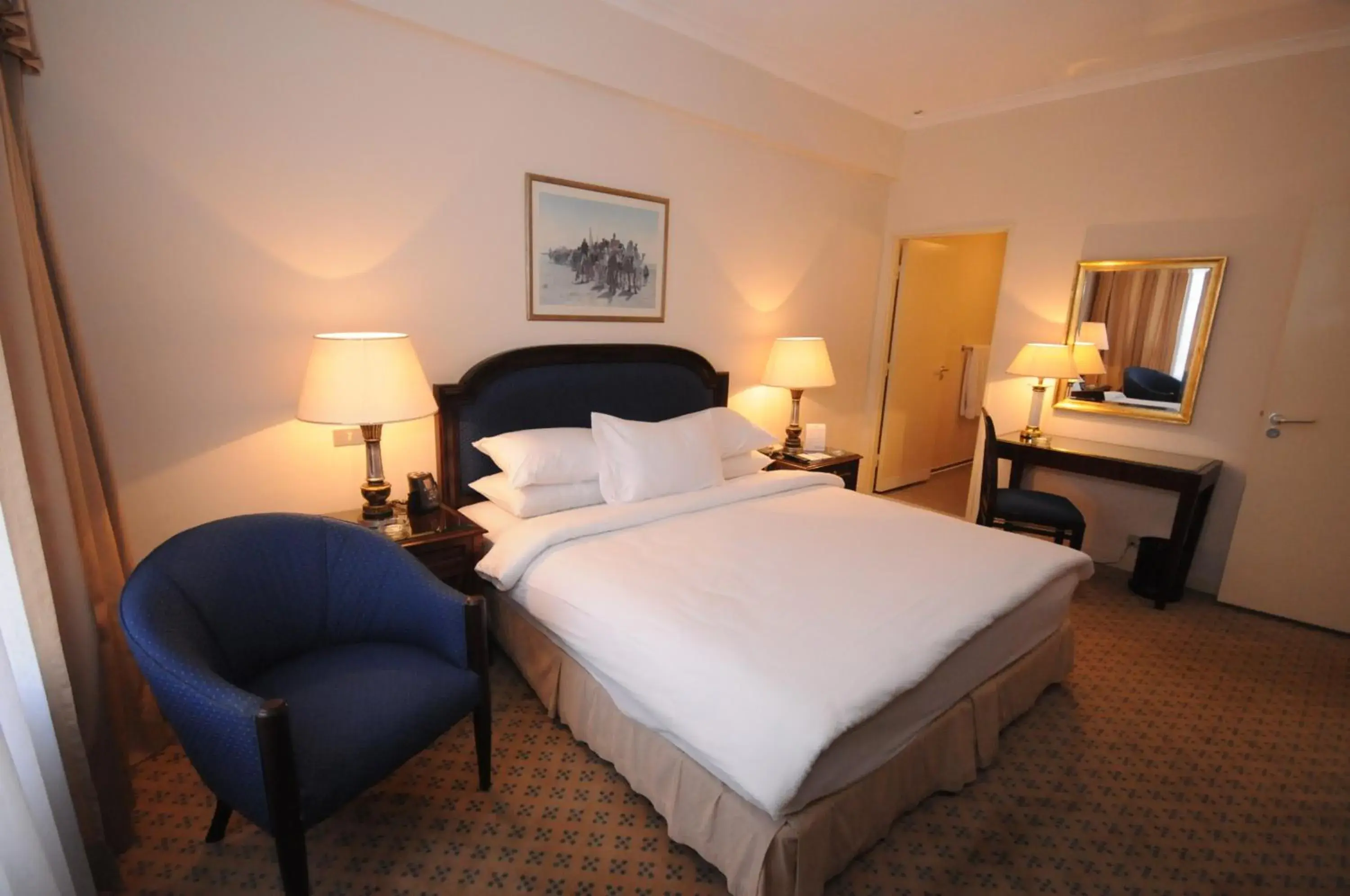 Bed in Cairo World Trade Center Hotel & Residences Bed in Cairo World Trade Center Hotel & Residences