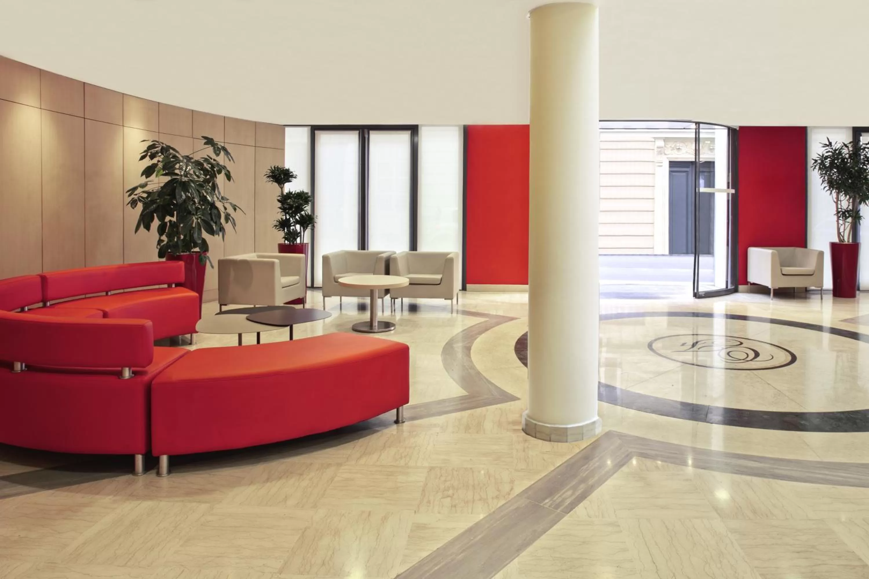 Lobby or reception in ibis Paris Opera La Fayette