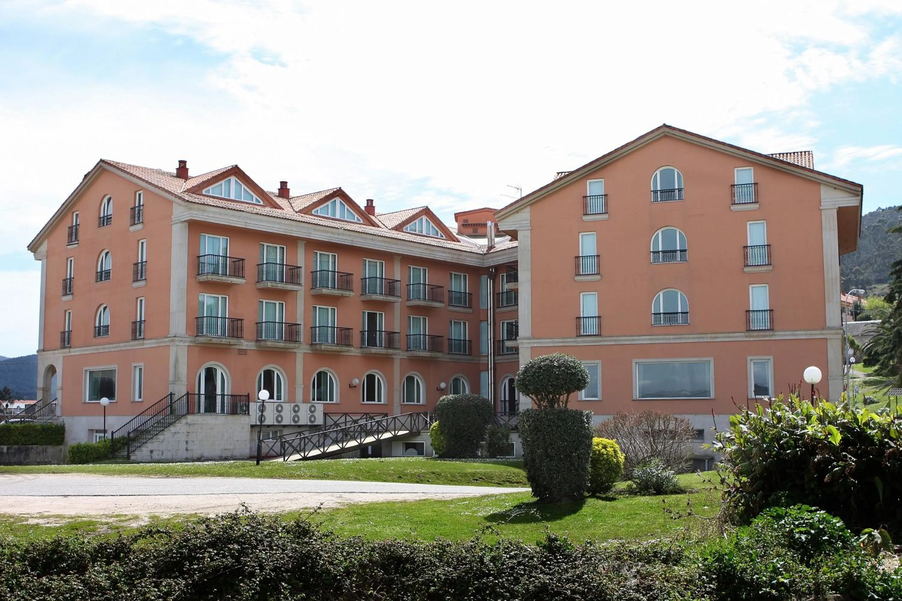 Property building in Hotel Bahía Bayona
