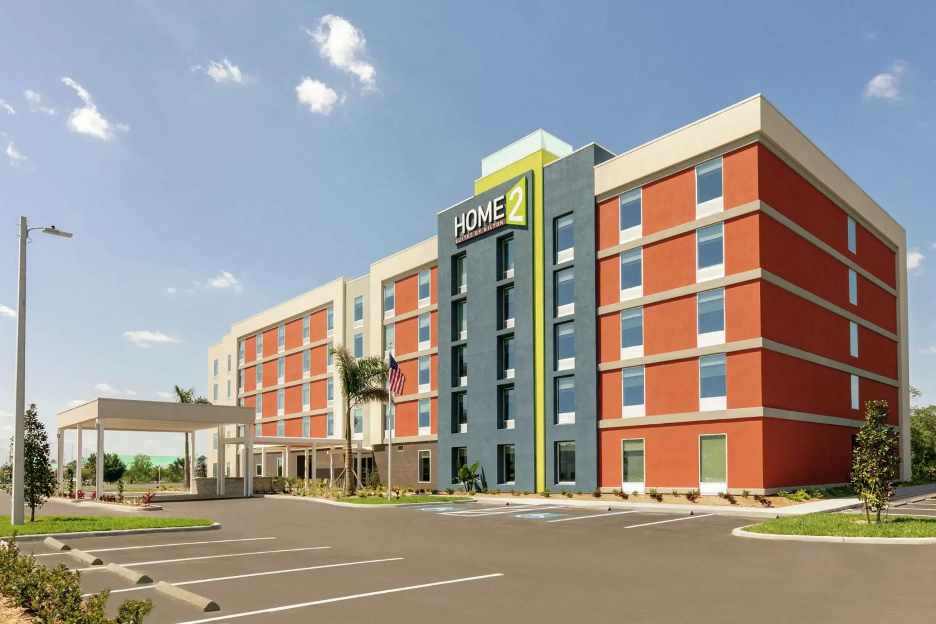 Property Building in Home2 Suites By Hilton Brandon Tampa