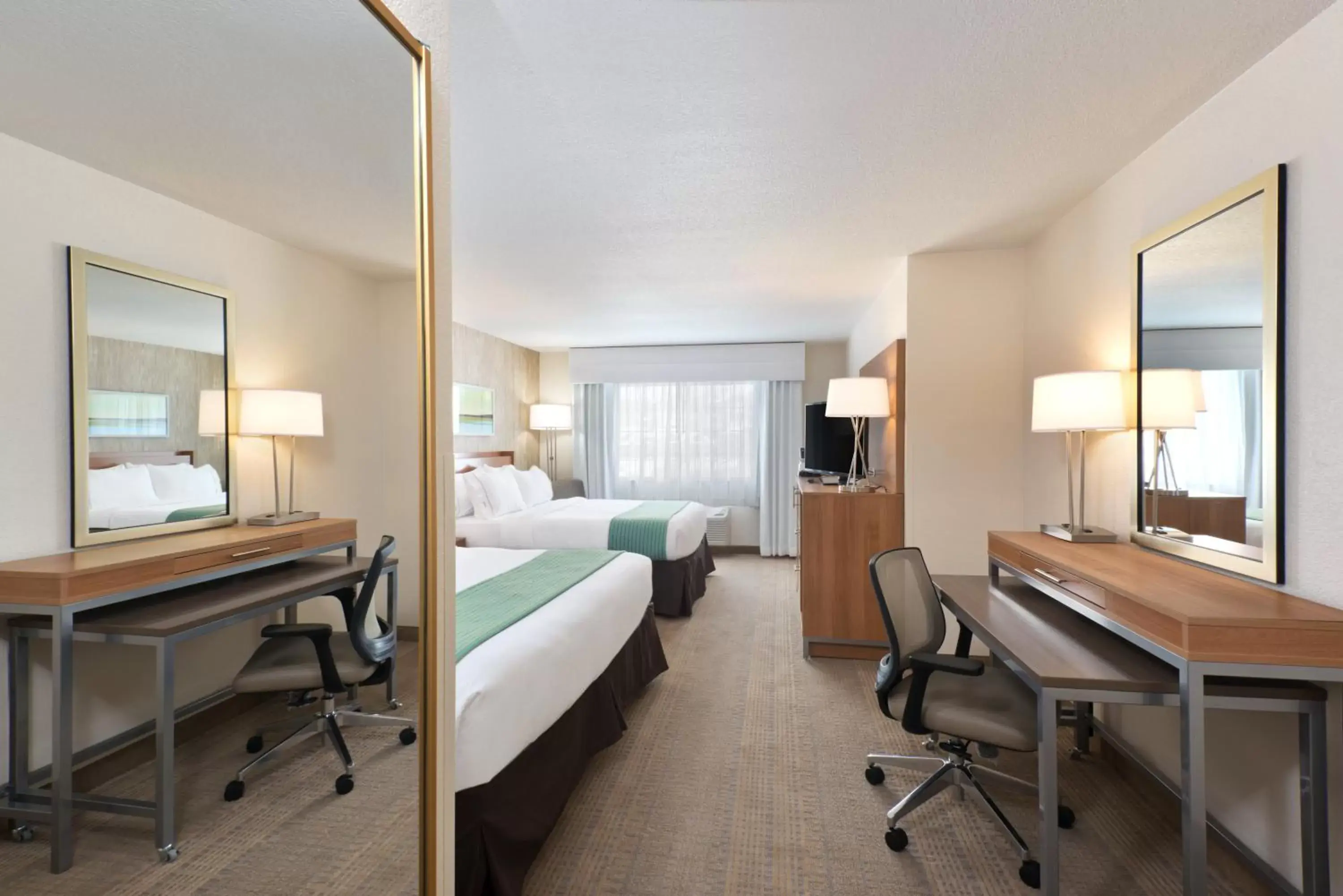 Photo of the whole room in Holiday Inn Express Hotel & Suites Fraser Winter Park Area, an IHG Hotel