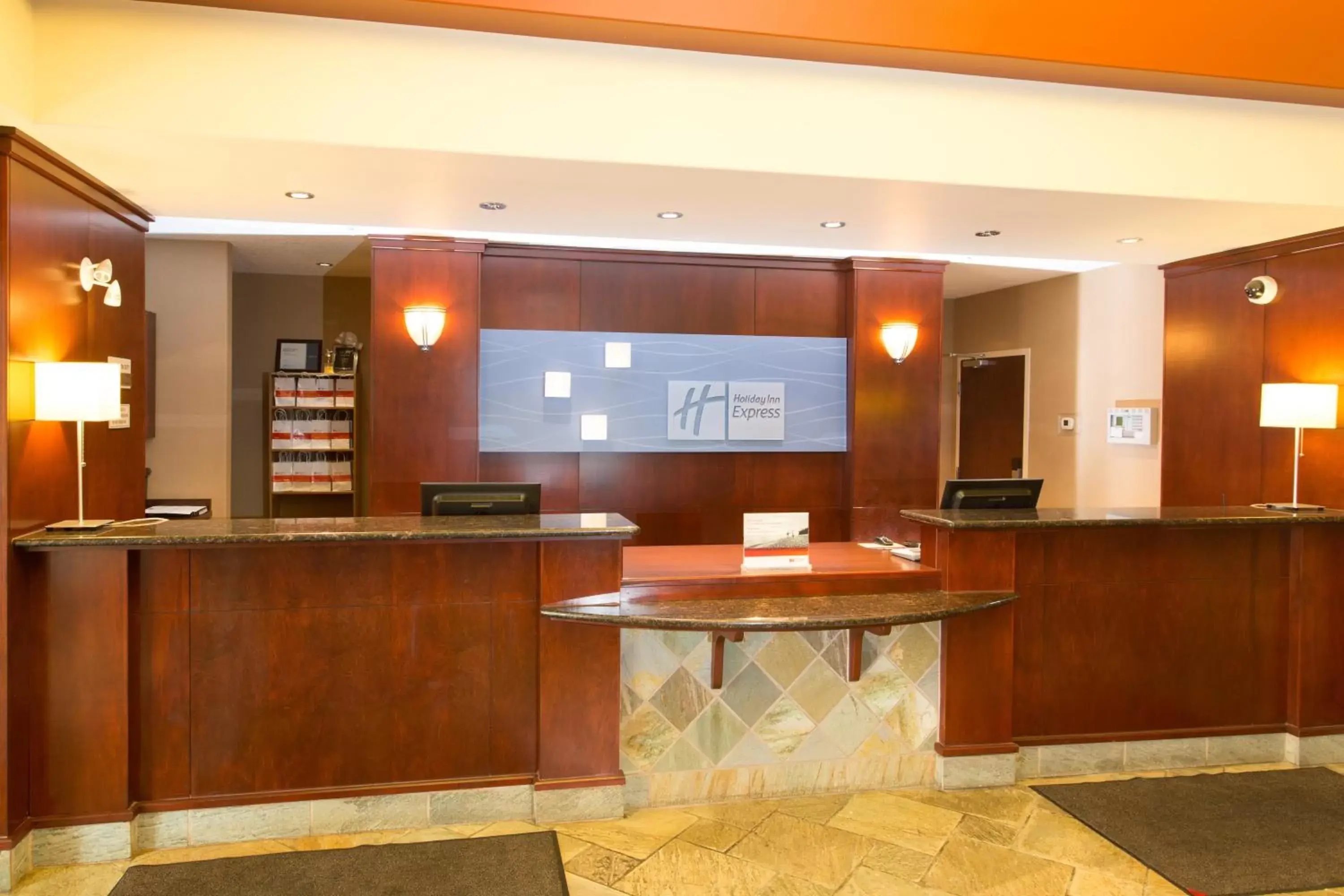 Property building, Lobby/Reception in Holiday Inn Express Hotel & Suites - Slave Lake, an IHG Hotel