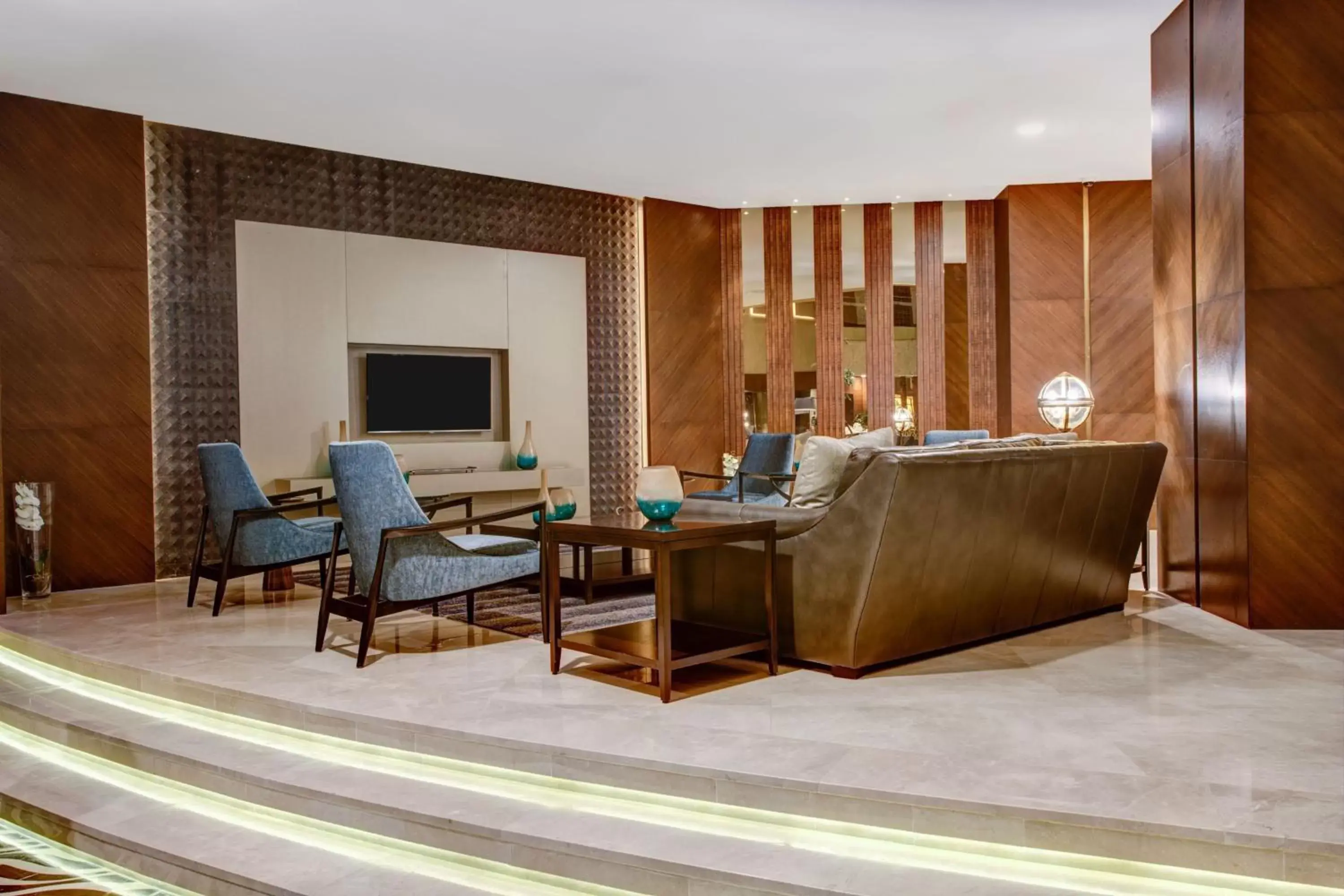 Lobby or reception, Seating Area in Sheraton Grand Samsun Hotel