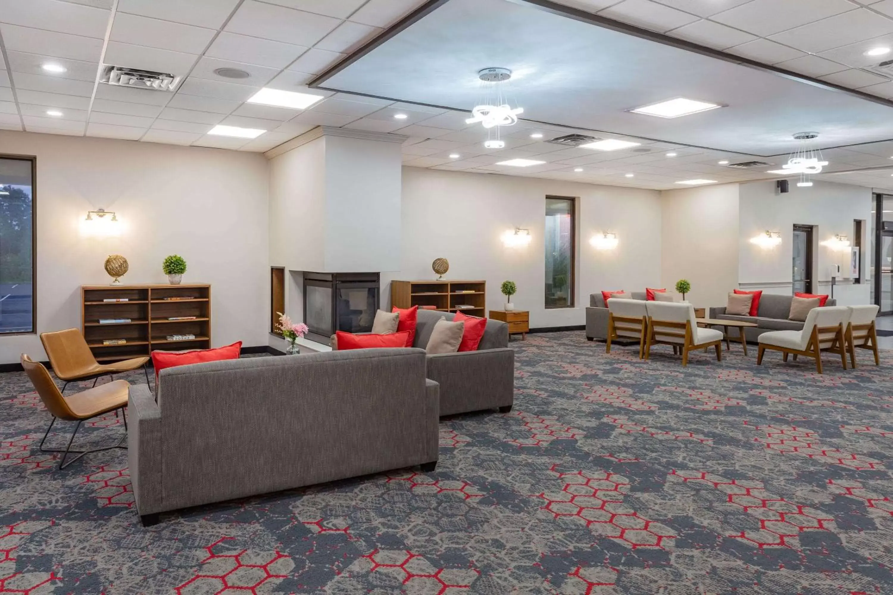 Lobby or reception in Ramada by Wyndham Hartford North - Bradley Airport Lobby or reception in Ramada by Wyndham Hartford North - Bradley Airport