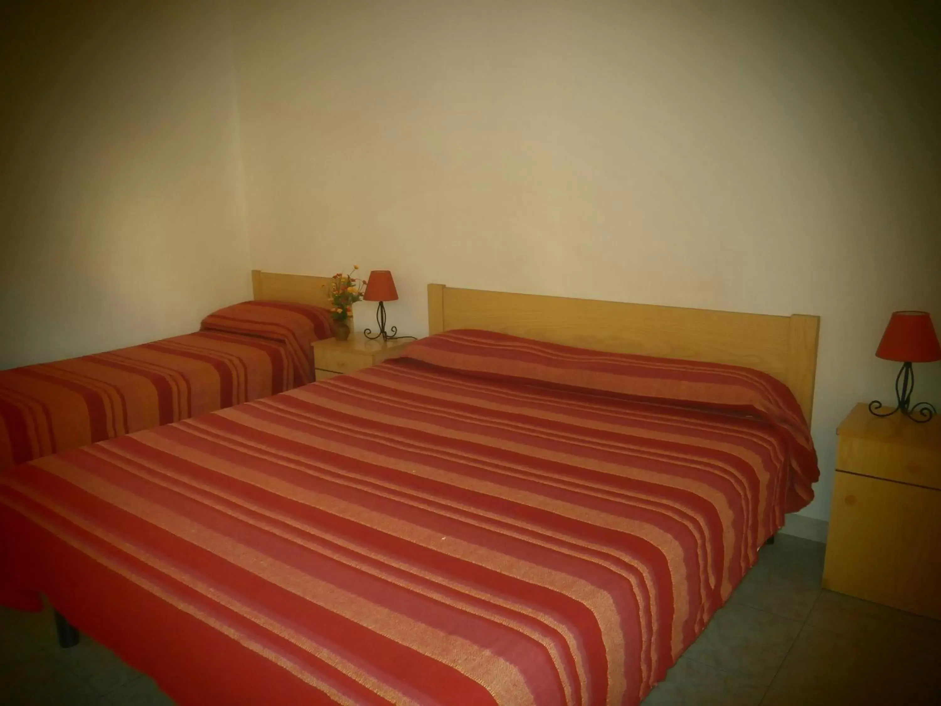 Bed in Hotel Pensione Cundari