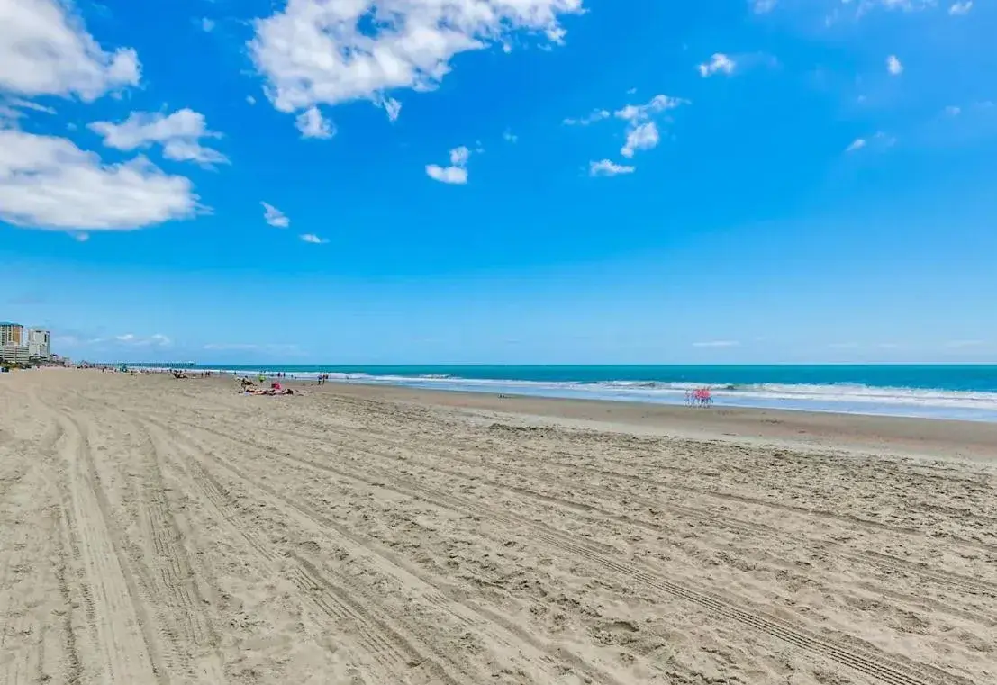 Beach in Ocean Star Hotel