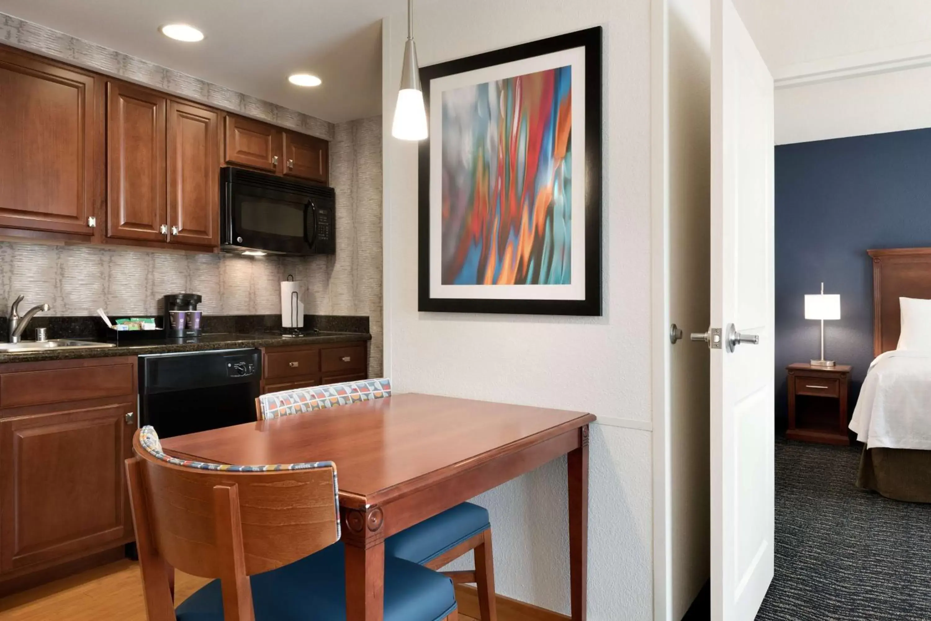 Kitchen or kitchenette, Kitchen/Kitchenette in Homewood Suites by Hilton Madison West