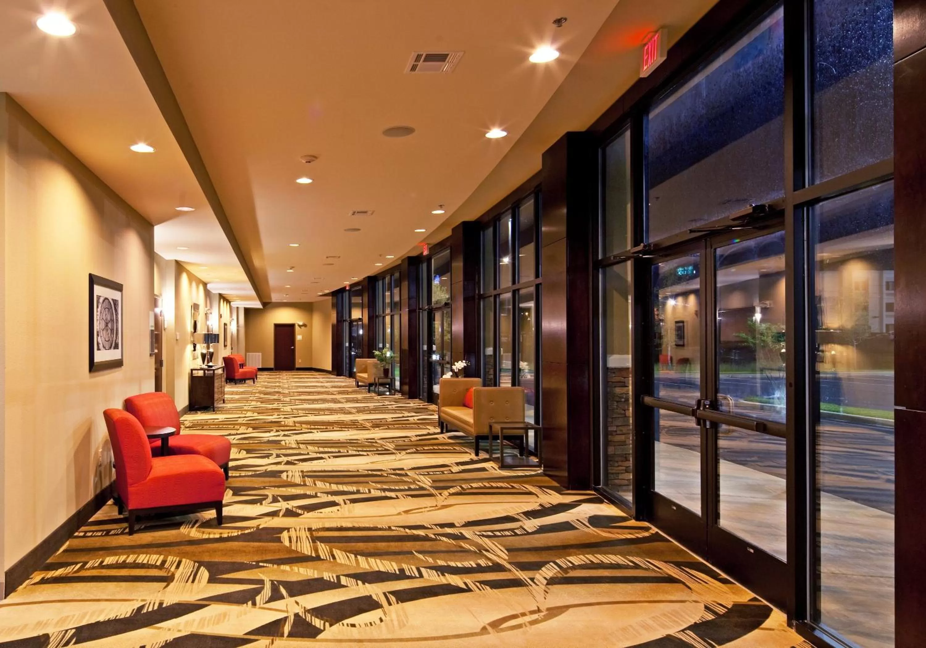 Meeting/conference room in Holiday Inn Mobile Airport by IHG