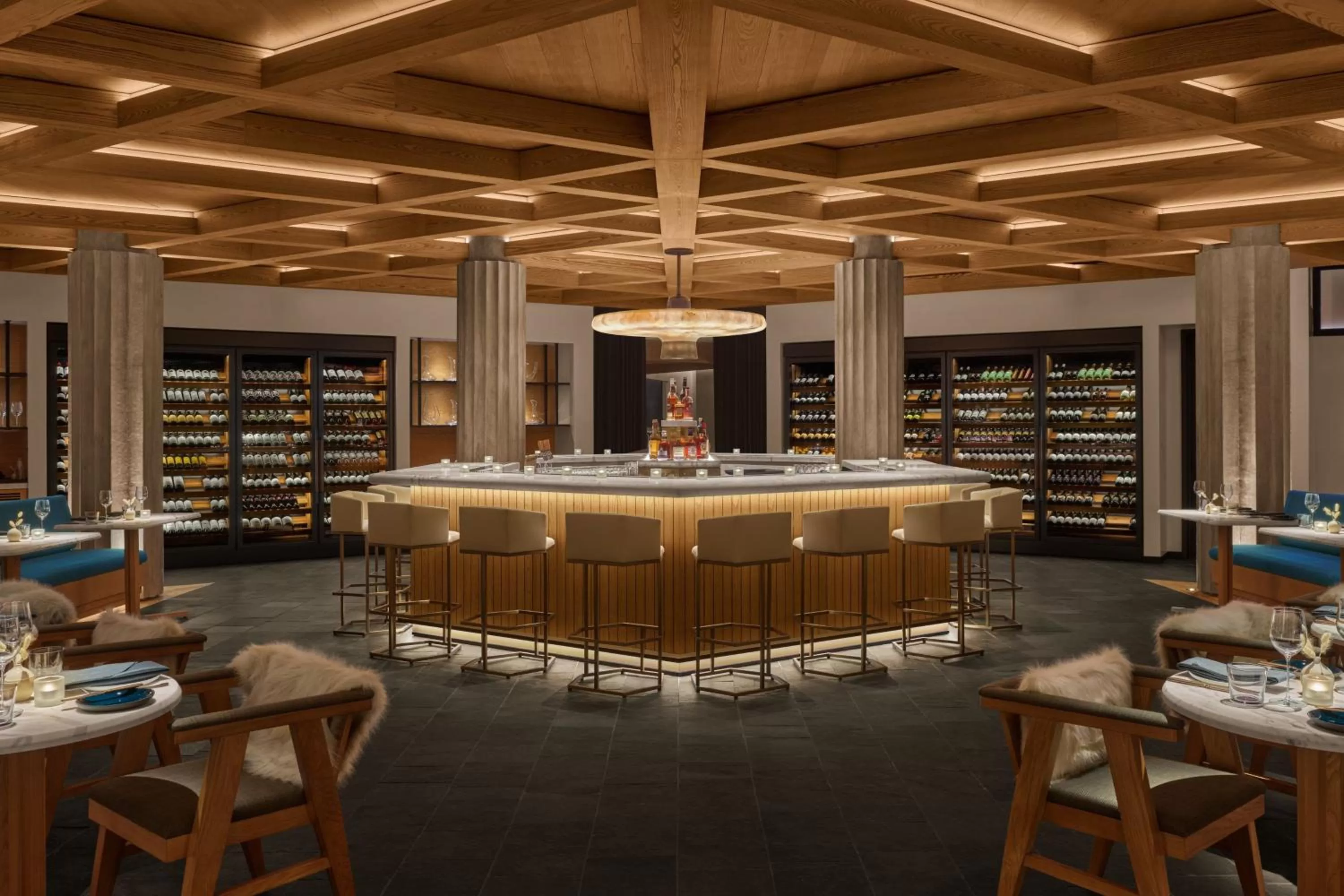 Restaurant/places to eat in The Reykjavik EDITION