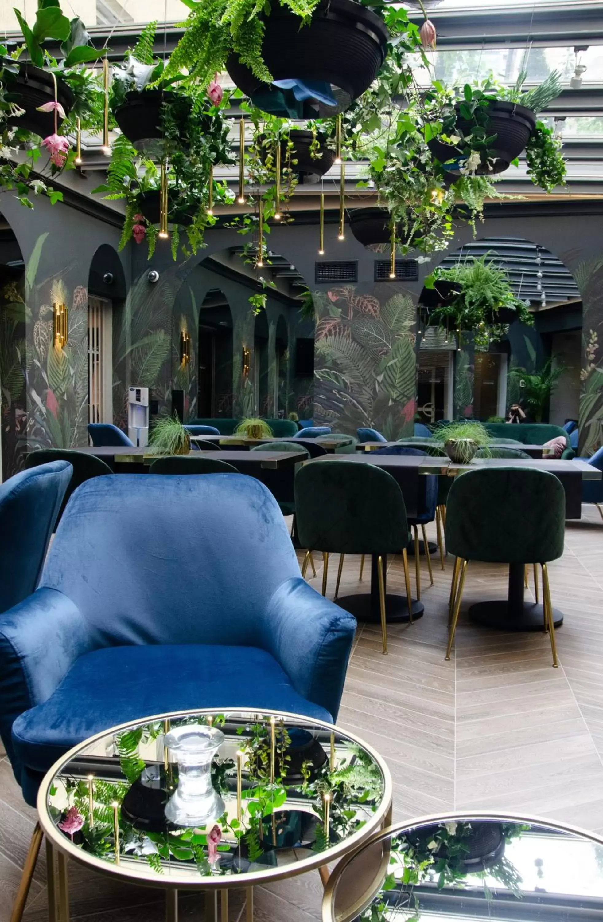 Patio in Hotel Atrium