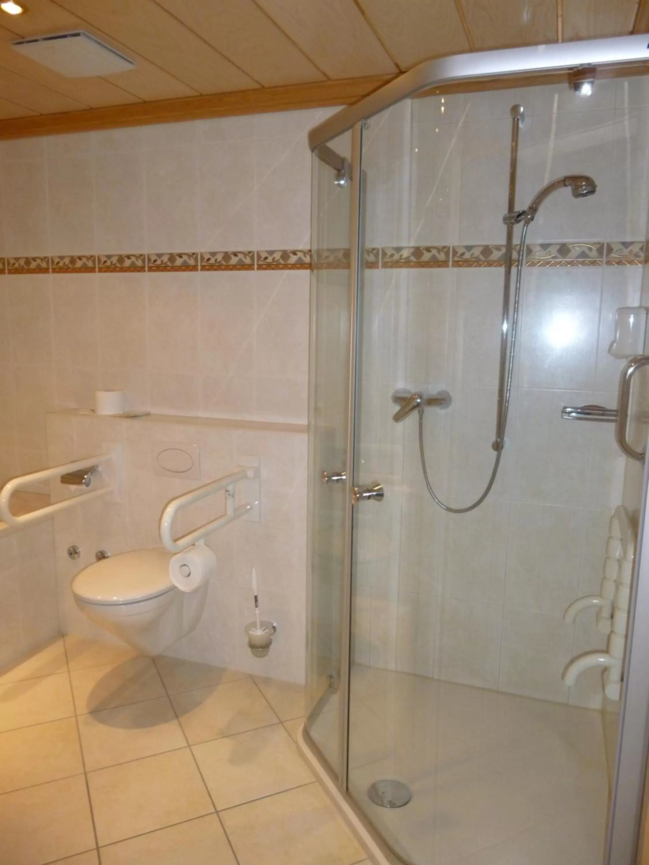 Shower in Hotel Schwarzwald-Resort Rößle