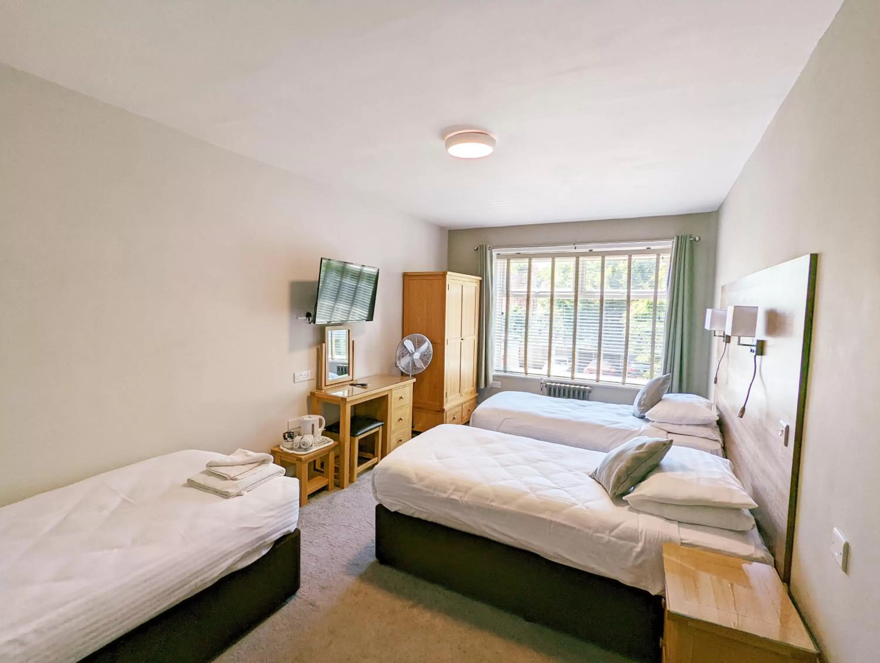 Bedroom, Bed in Hotel Celebrity Bournemouth East Cliff by Villare hotels