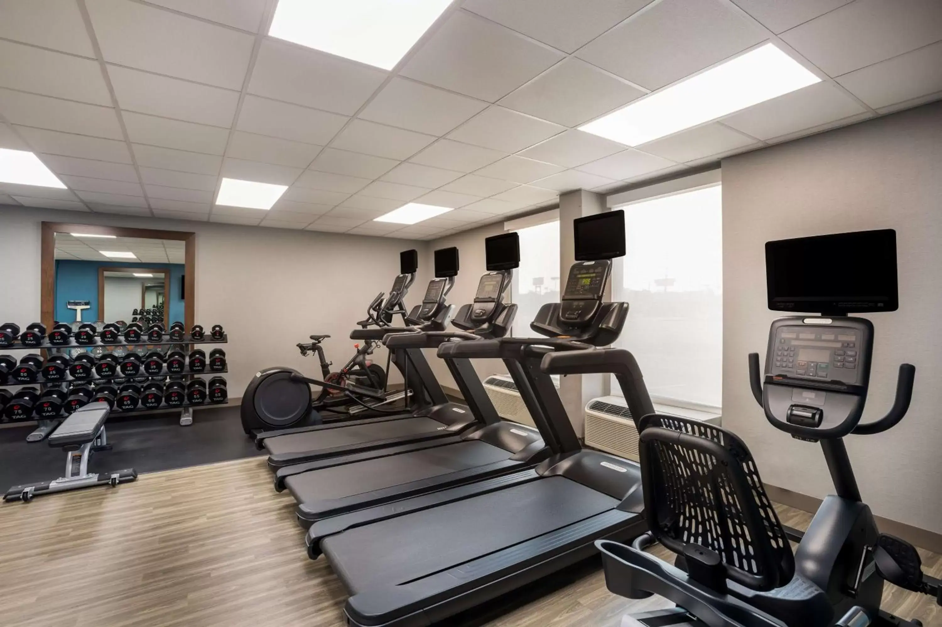 Fitness centre/facilities, Fitness Center/Facilities in Hampton Inn Gadsden