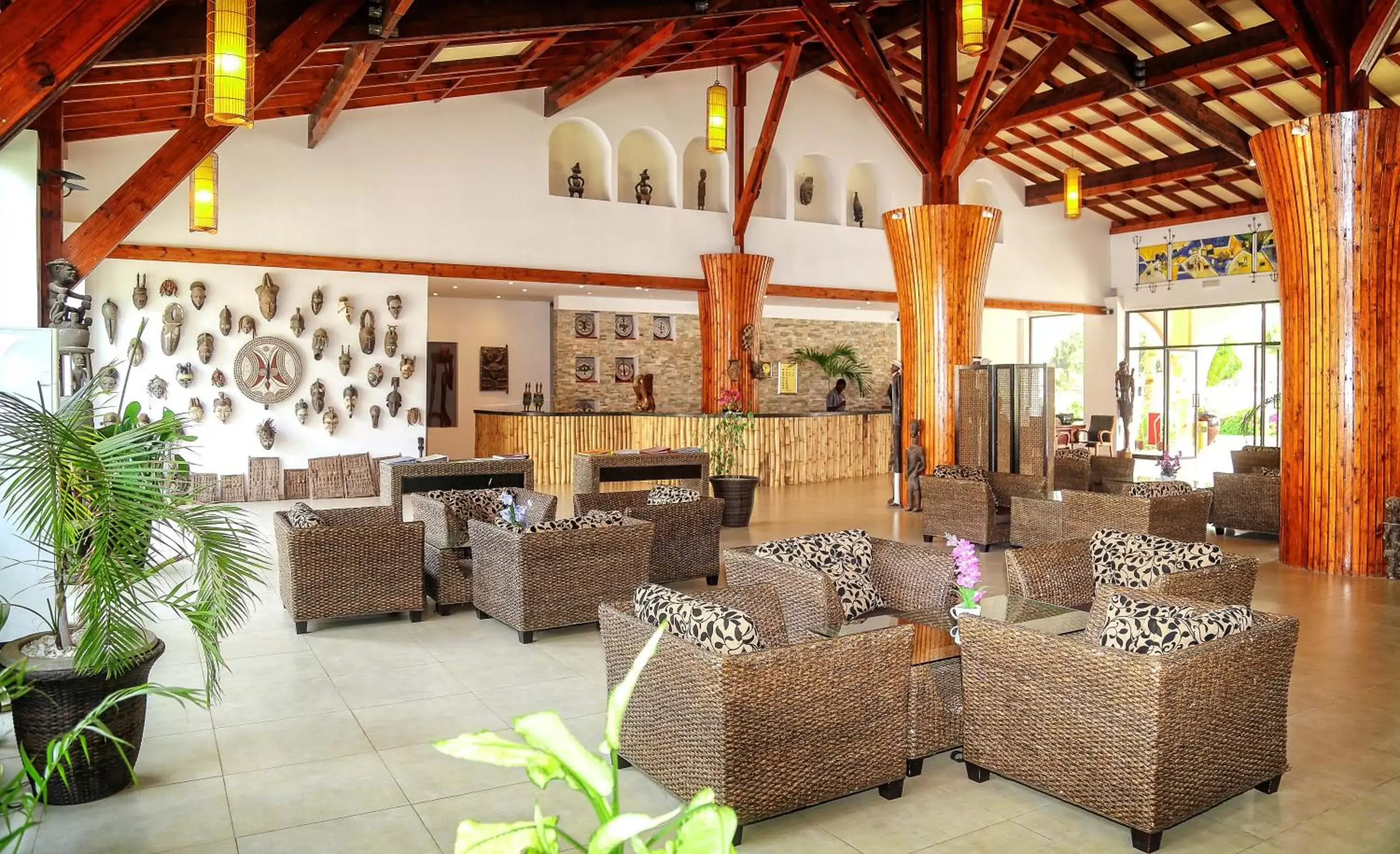 Lounge/Bar in Ocean Bay Hotel & Resort