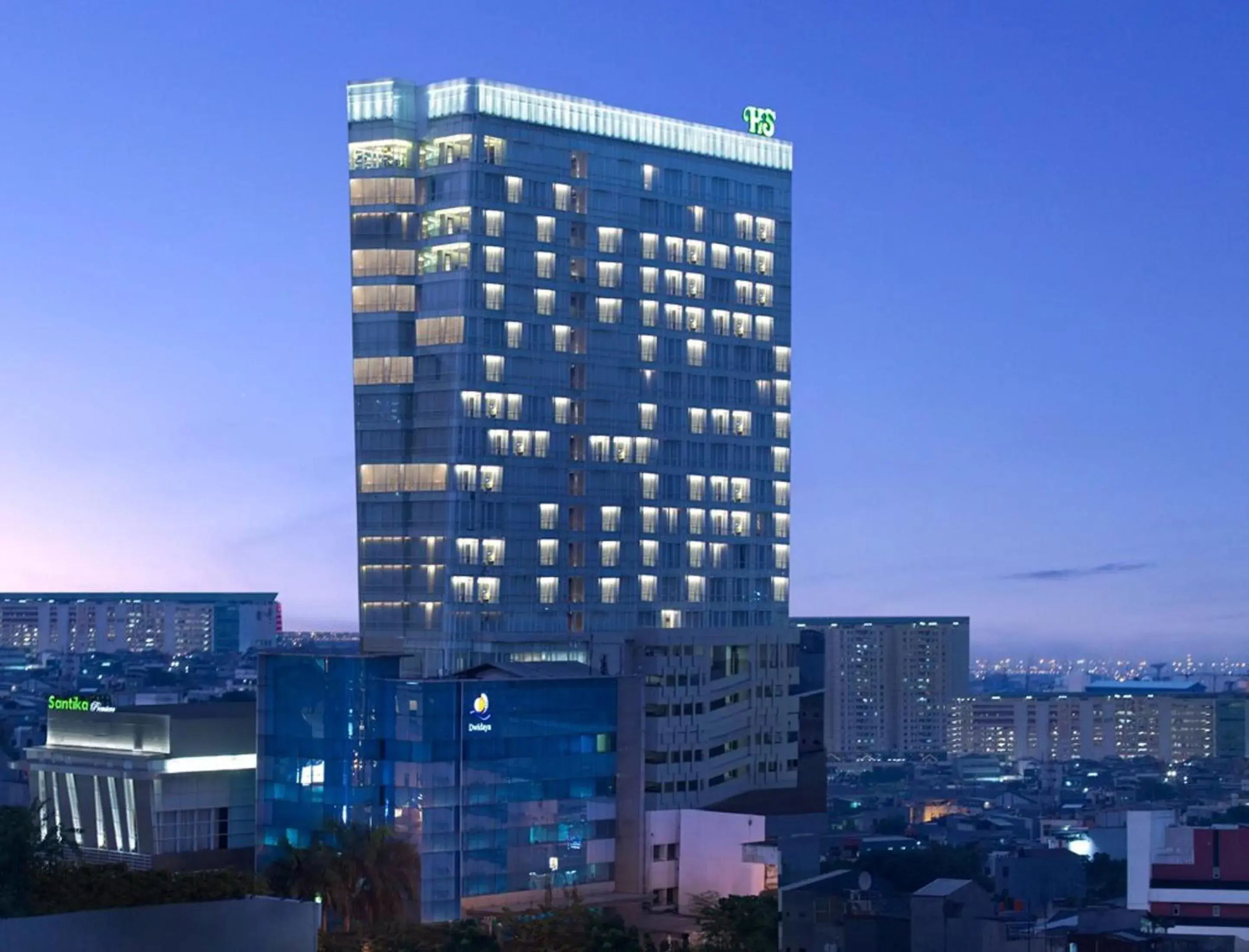 Property building in Hotel Santika Premiere Hayam Wuruk Jakarta