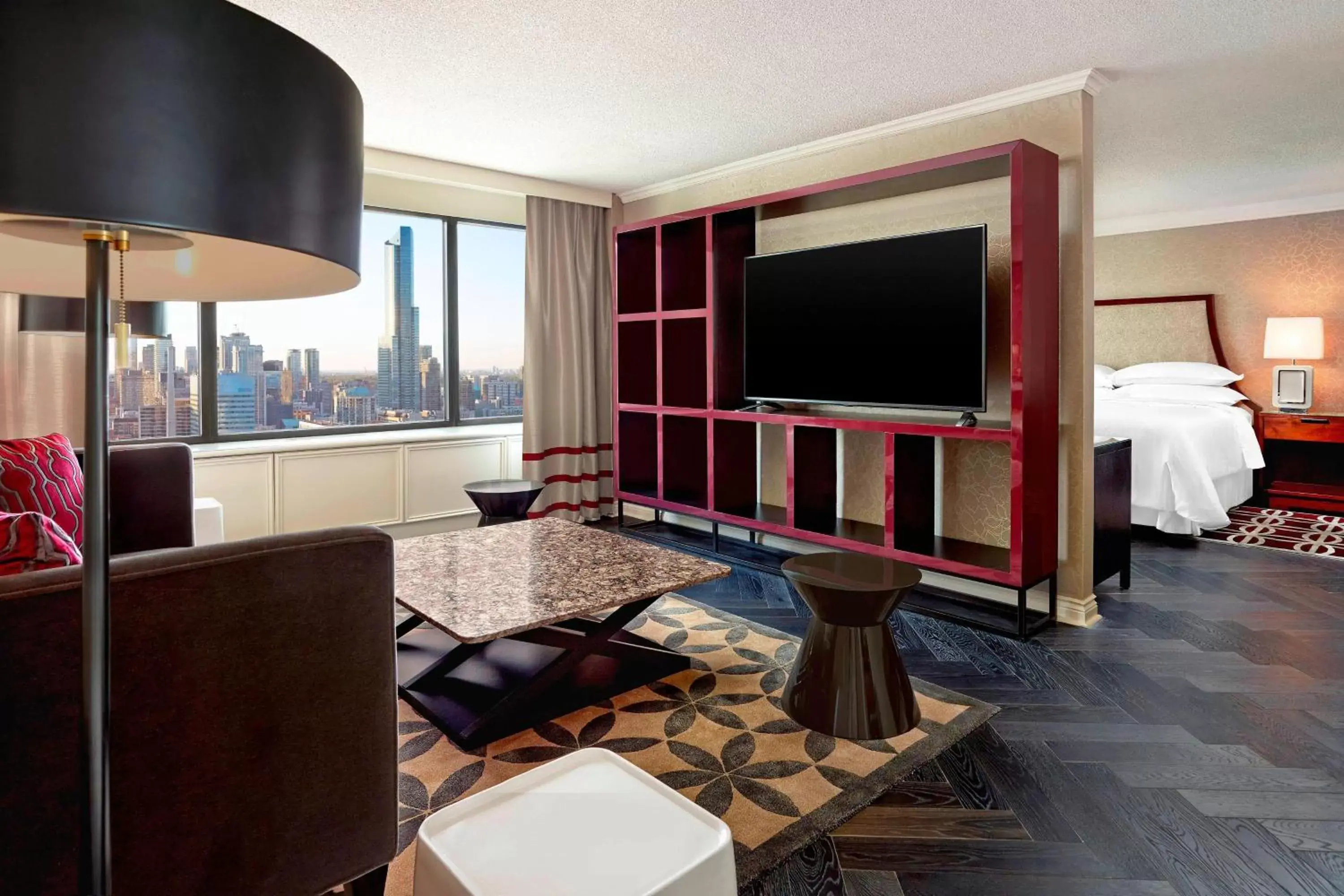 Bedroom, TV/Entertainment Center in Sheraton Centre Toronto Hotel