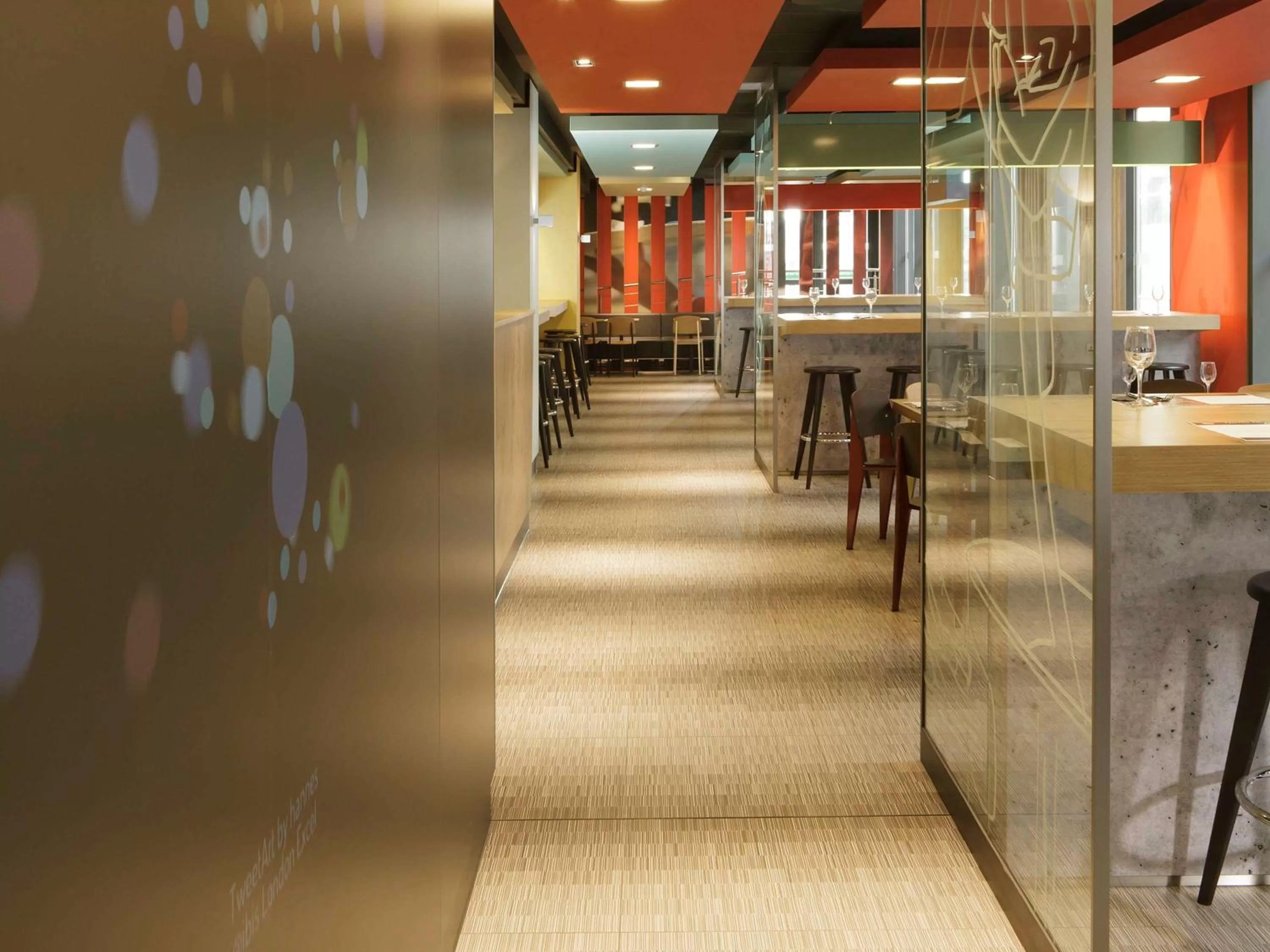 Restaurant/places to eat in ibis London Excel-Docklands