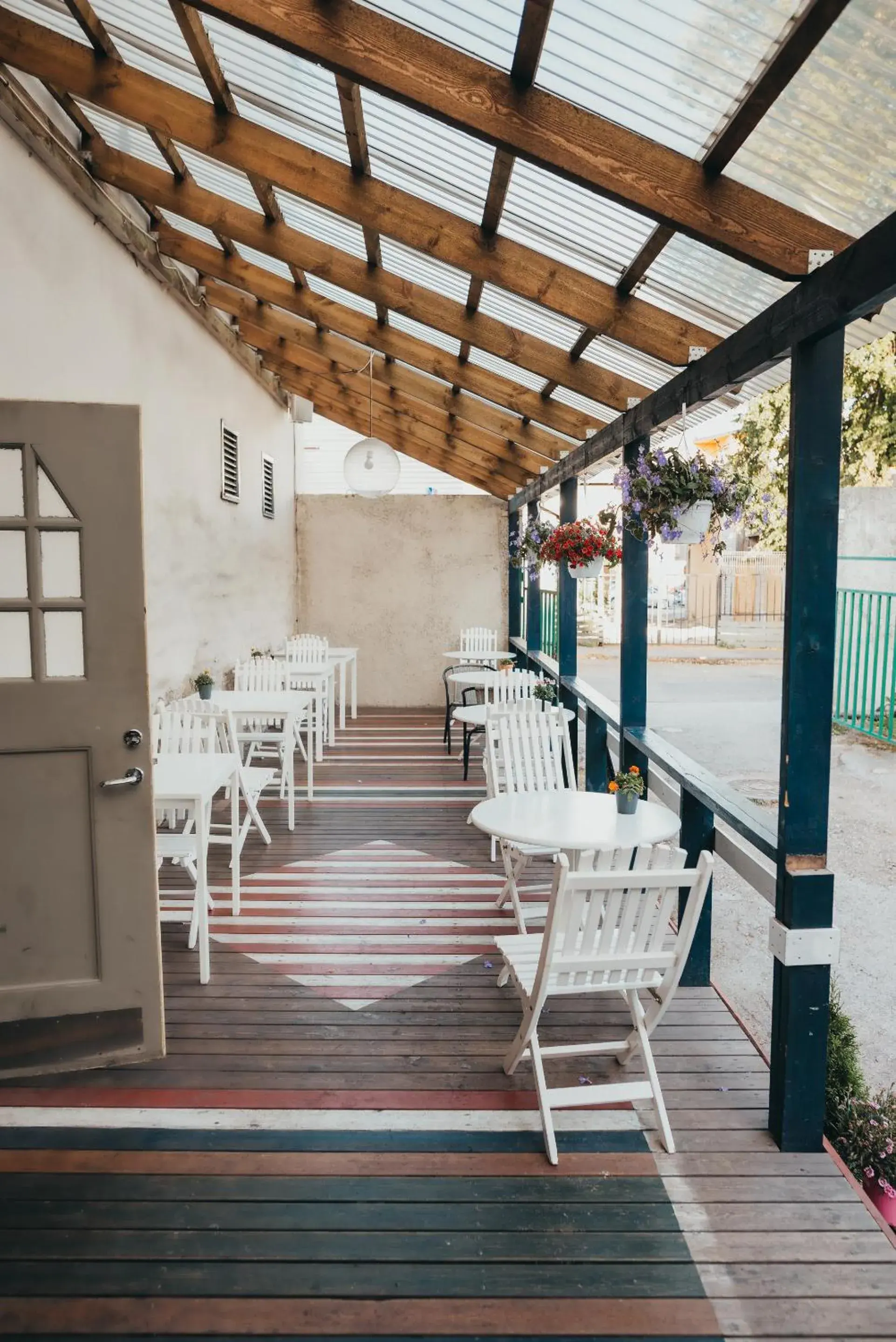 Patio in Economy Hotel