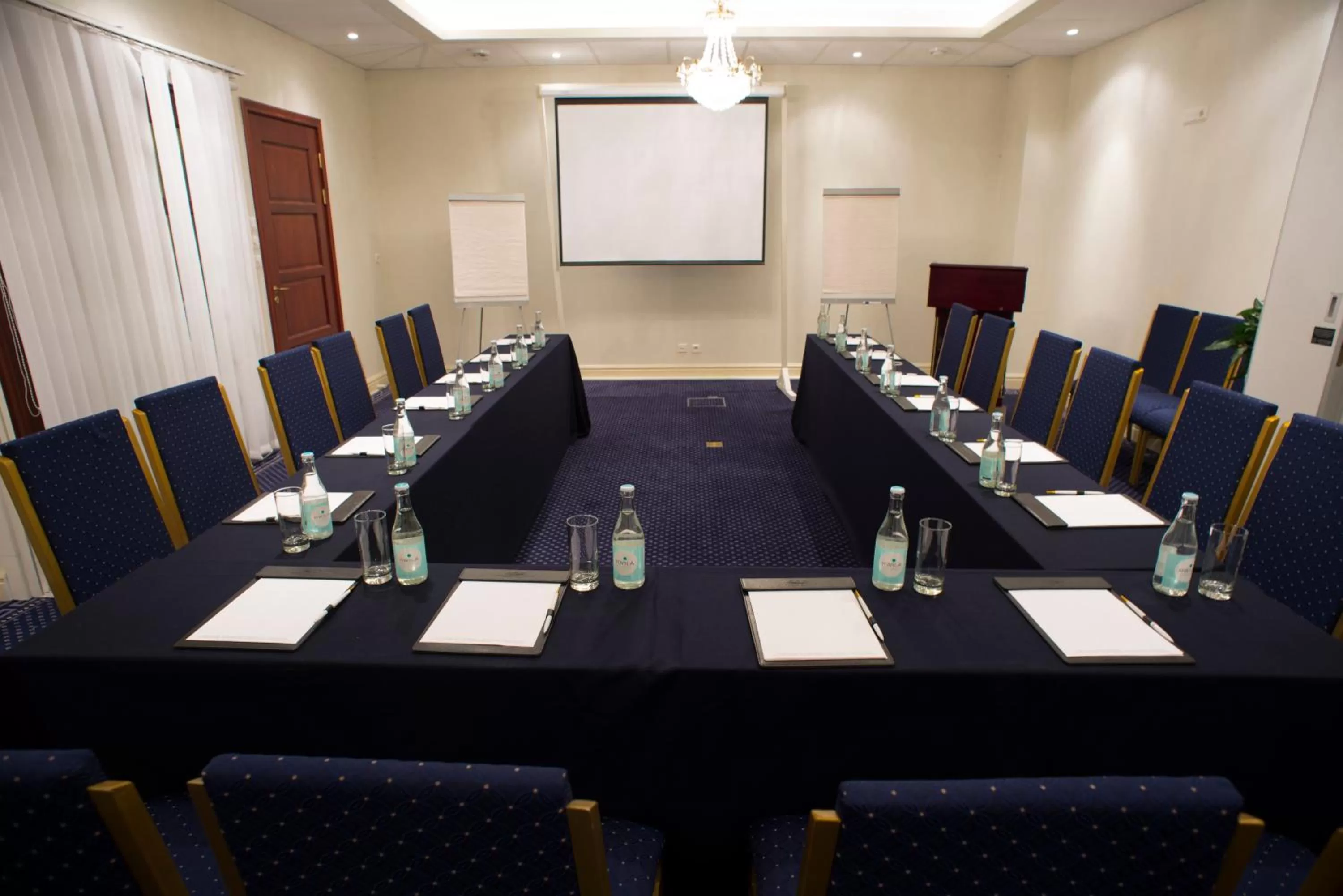 Business facilities in Brommavik Hotel