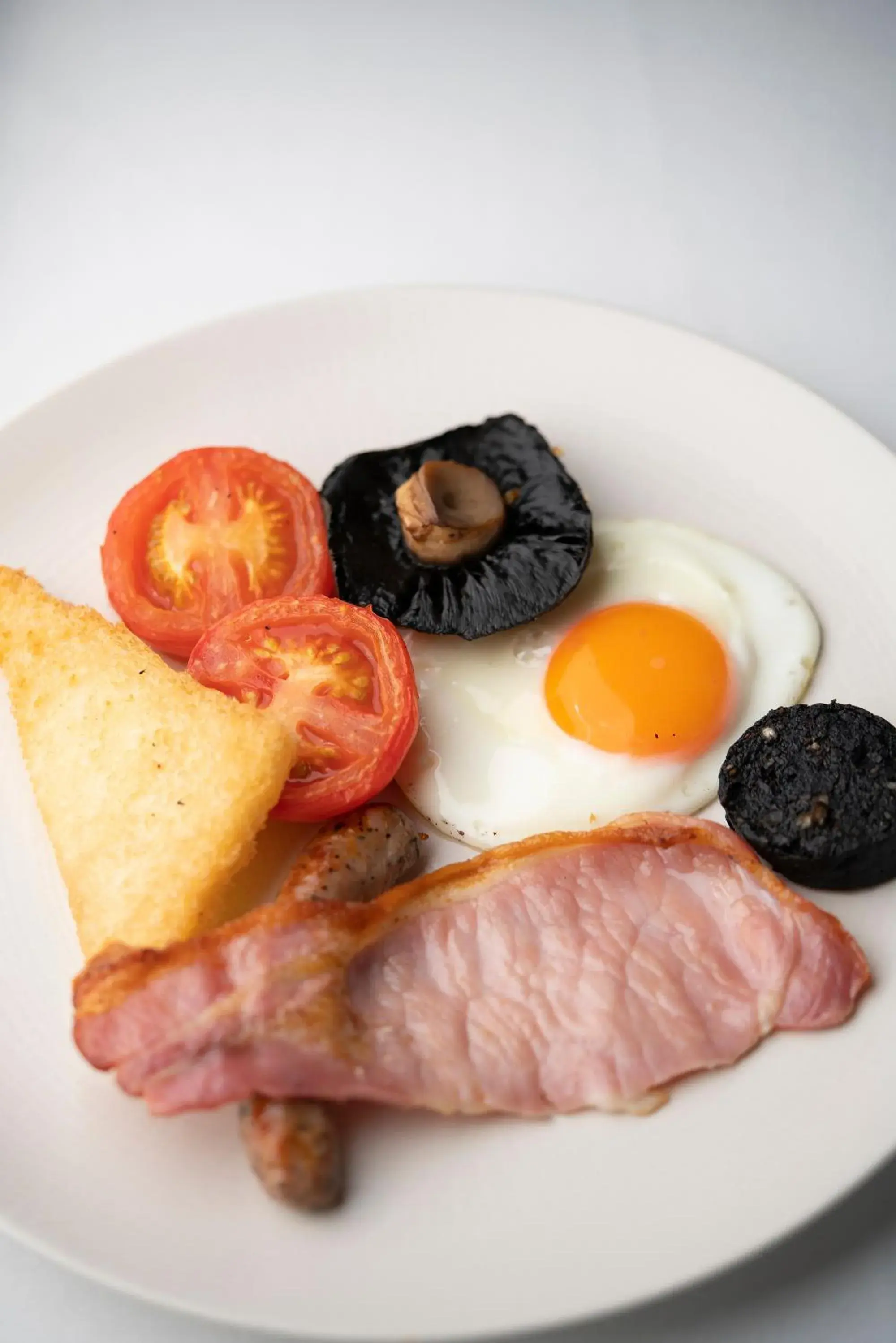English/Irish breakfast, Food in The Horn Of Plenty