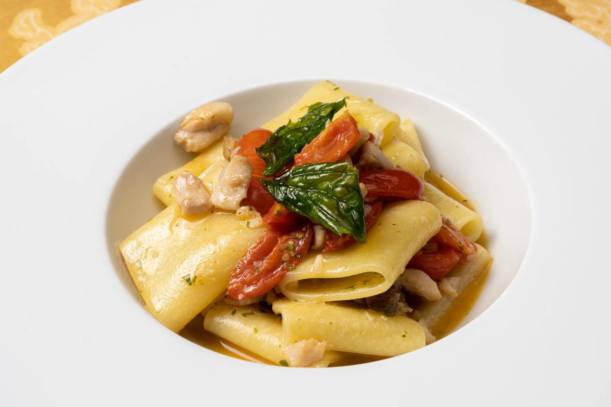 Restaurant/places to eat in Hotel Palace