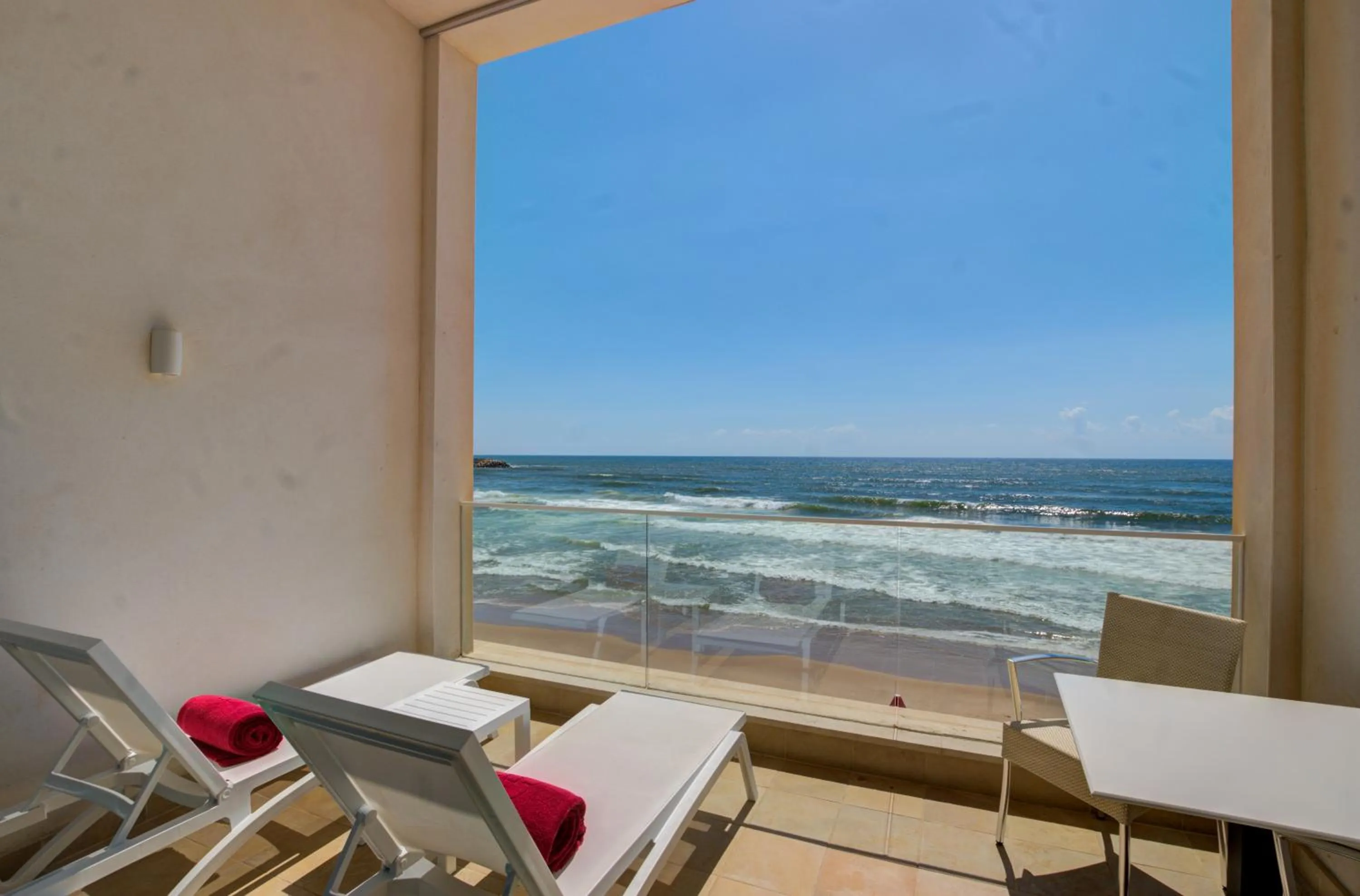 Balcony/Terrace in Lancaster Eden Bay