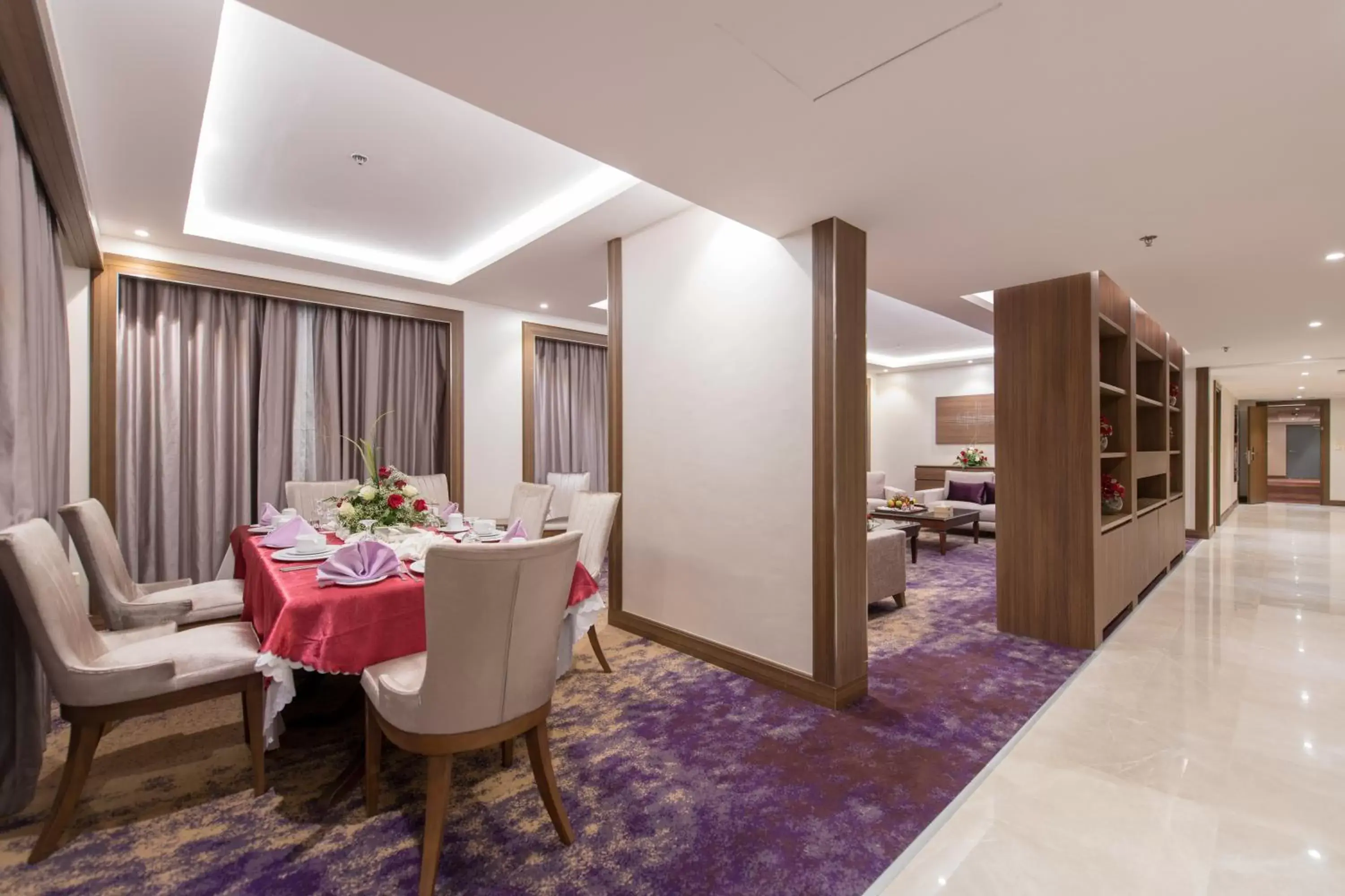 Dining Area in Ramada by Wyndham Continental Jeddah