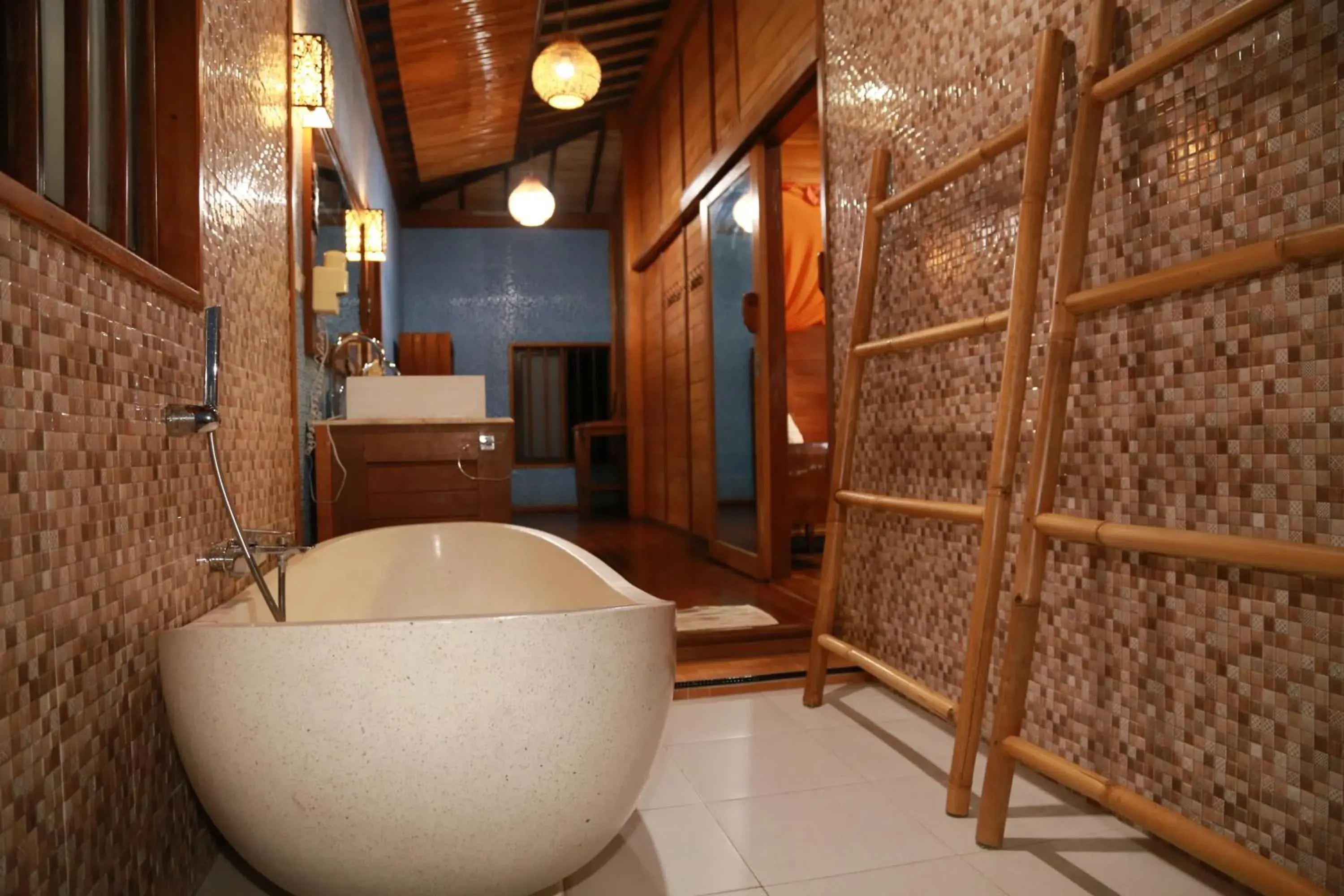 Bath, Bathroom in Seahouse Bali Indah Beach Inn