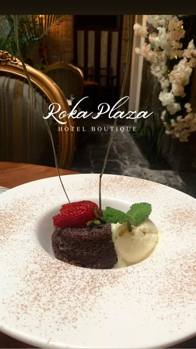 Food and drinks in Roka Plaza Hotel Boutique